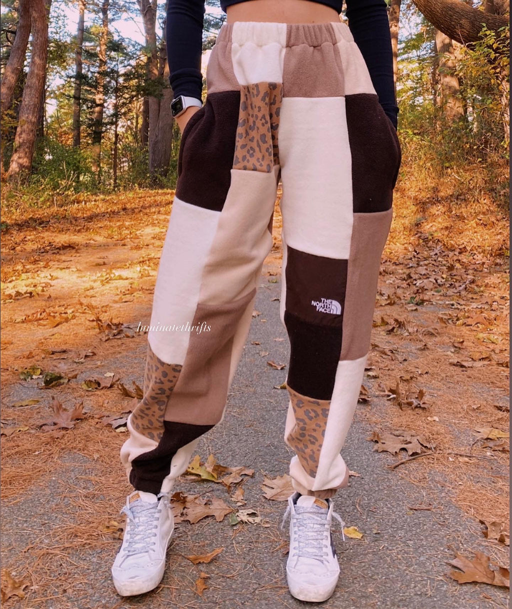 (XS-M) Dark Neutral Leopard Reworked Joggers *with pockets*