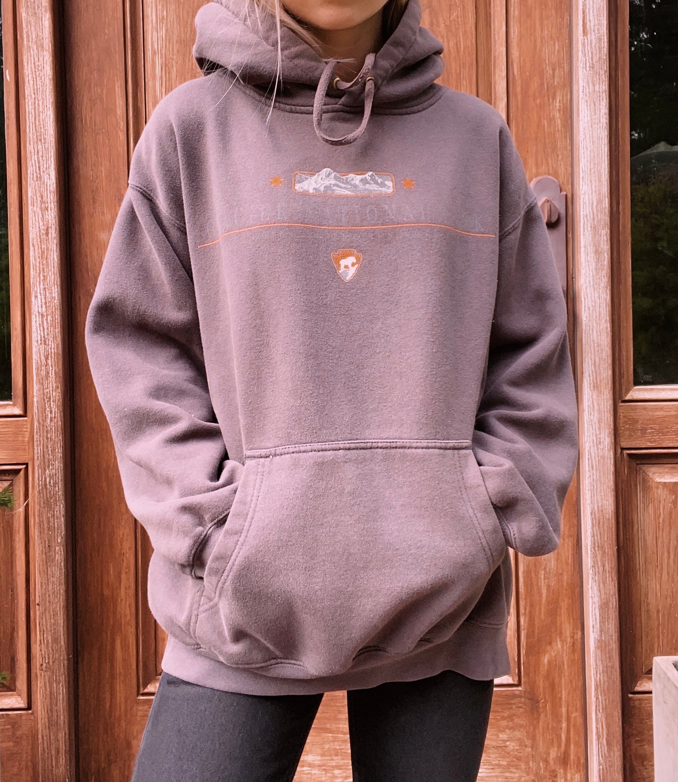 (L) Vintage Brown Glaciar Park Hoodie