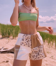 Load image into Gallery viewer, (S/M) Caramel Leopard Reworked Shorts
