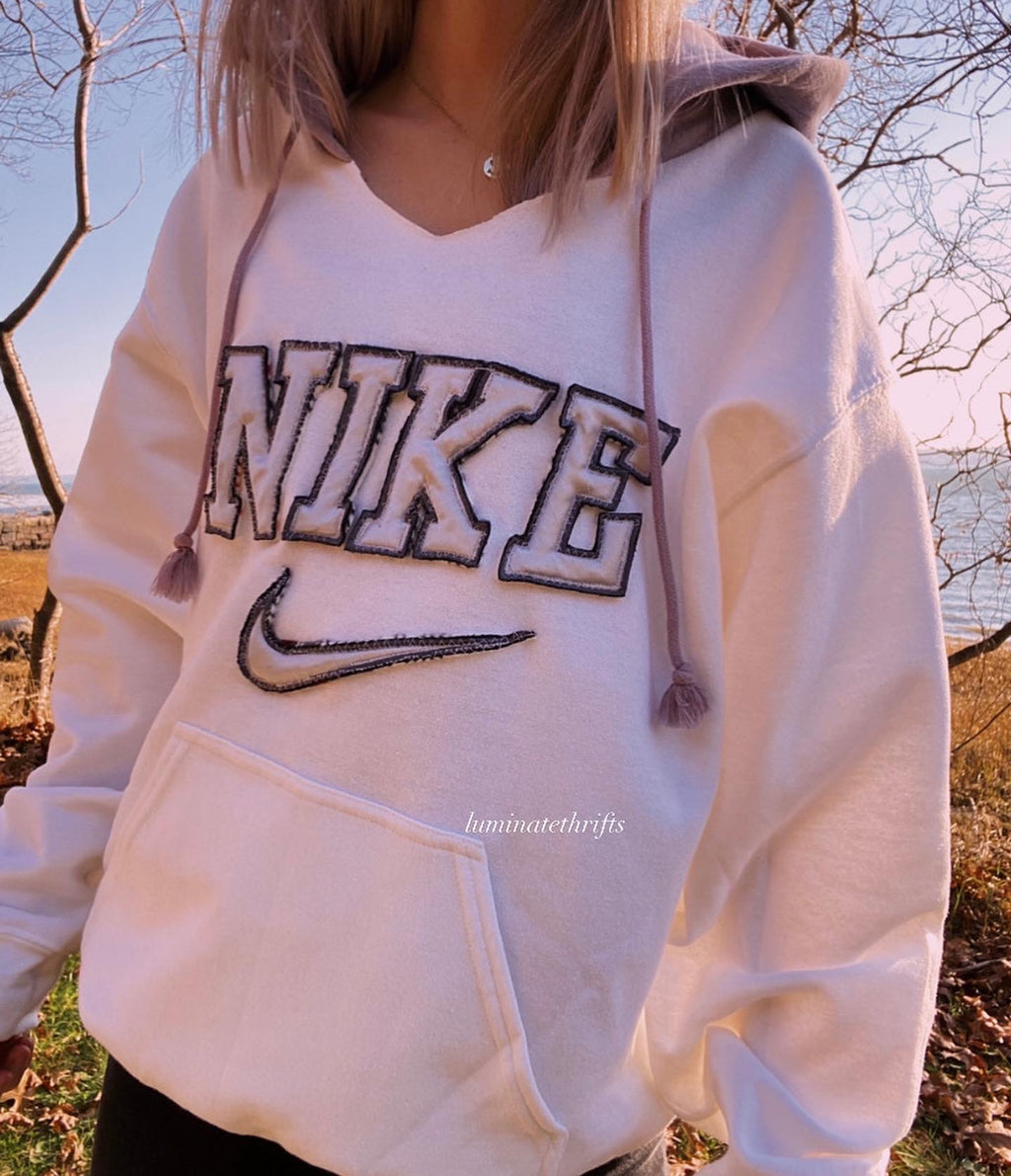 (M/L) Mellow Dreams Reworked Hoodie
