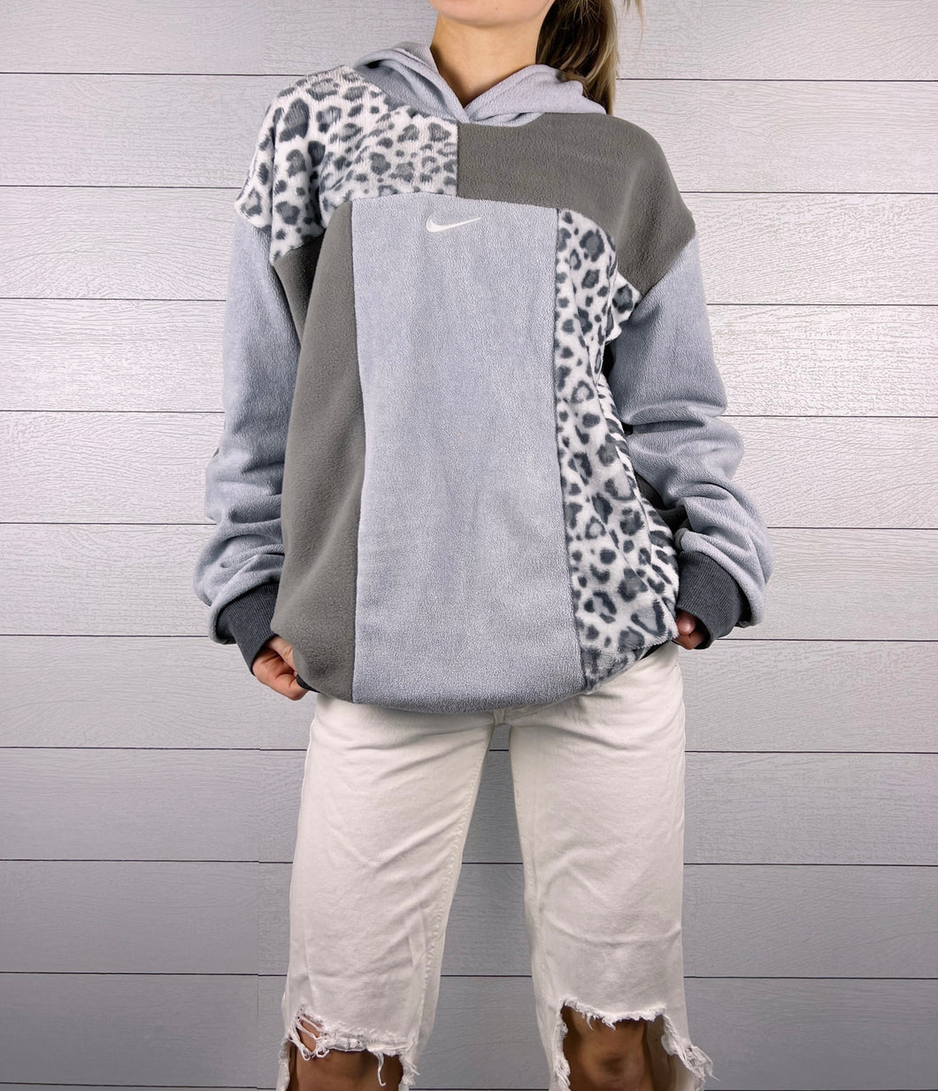 (XL) Snow Leopard 1/1 Hoodie