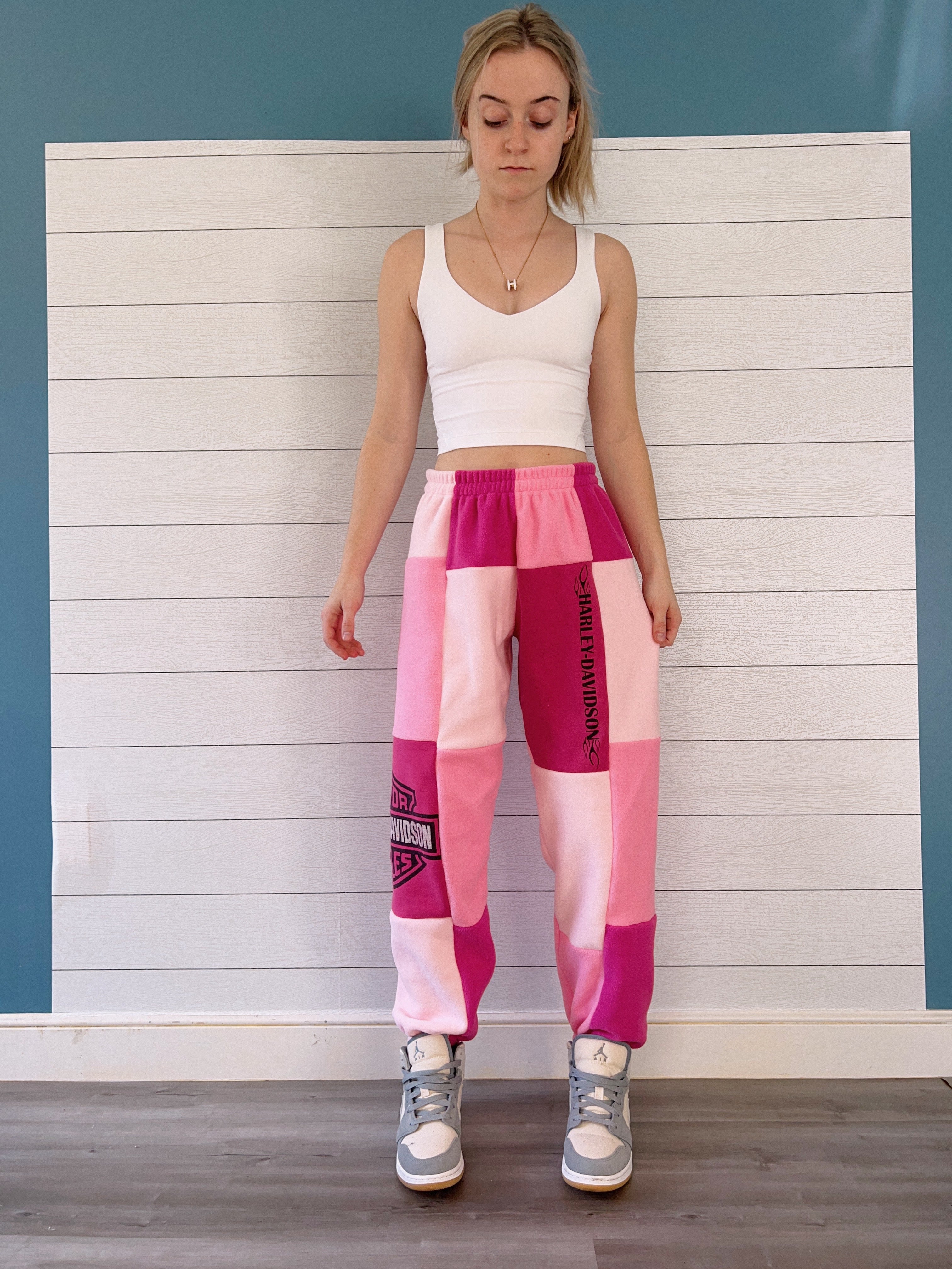 (S/M) Tulip Pink 1/1 Joggers