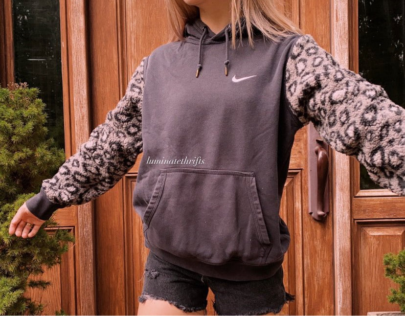 (S/M) Leopard Sherpa Reworked Hoodie