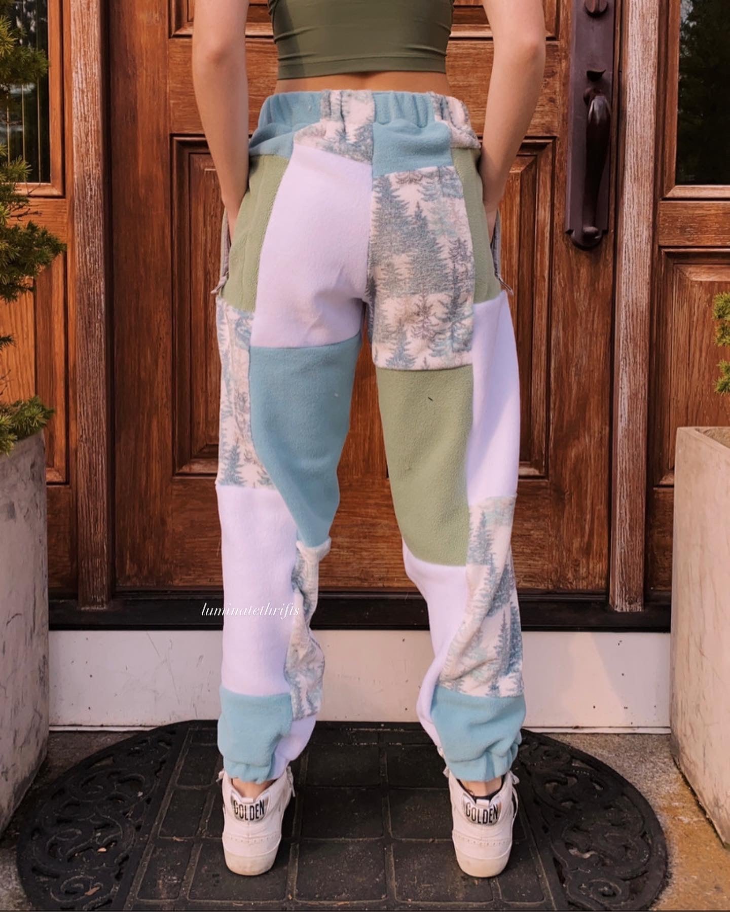 (M/L) Al-Pine Reworked Joggers