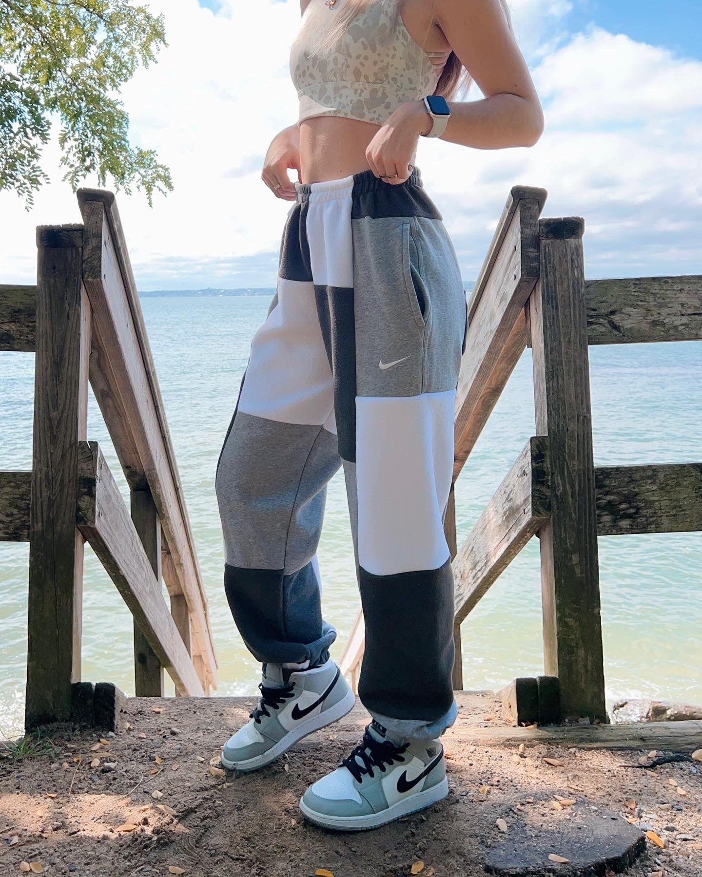 (S/M) Ash Grey 1/1 Joggers with pockets