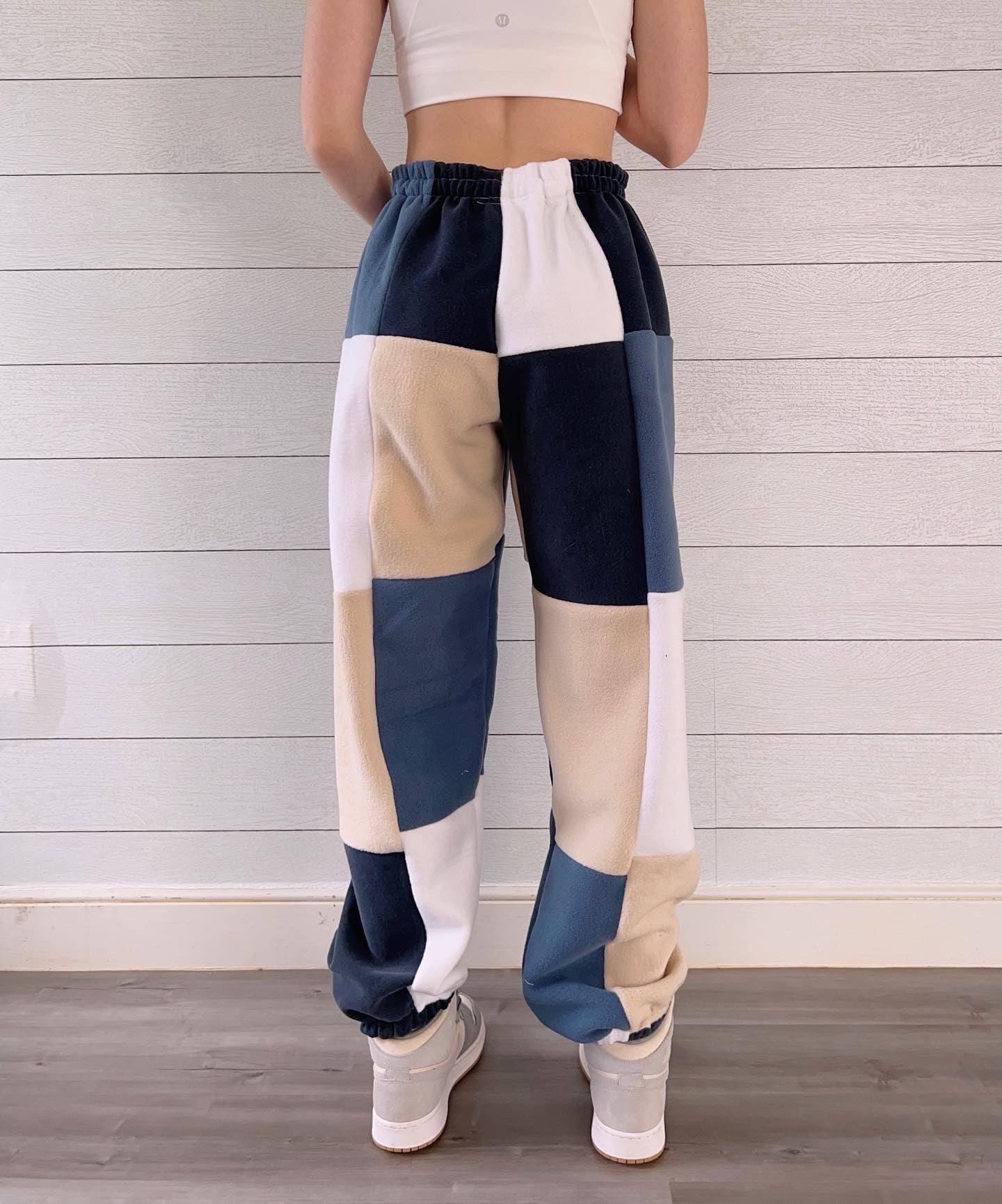 (M/L) Deep Sea 1/1 Joggers