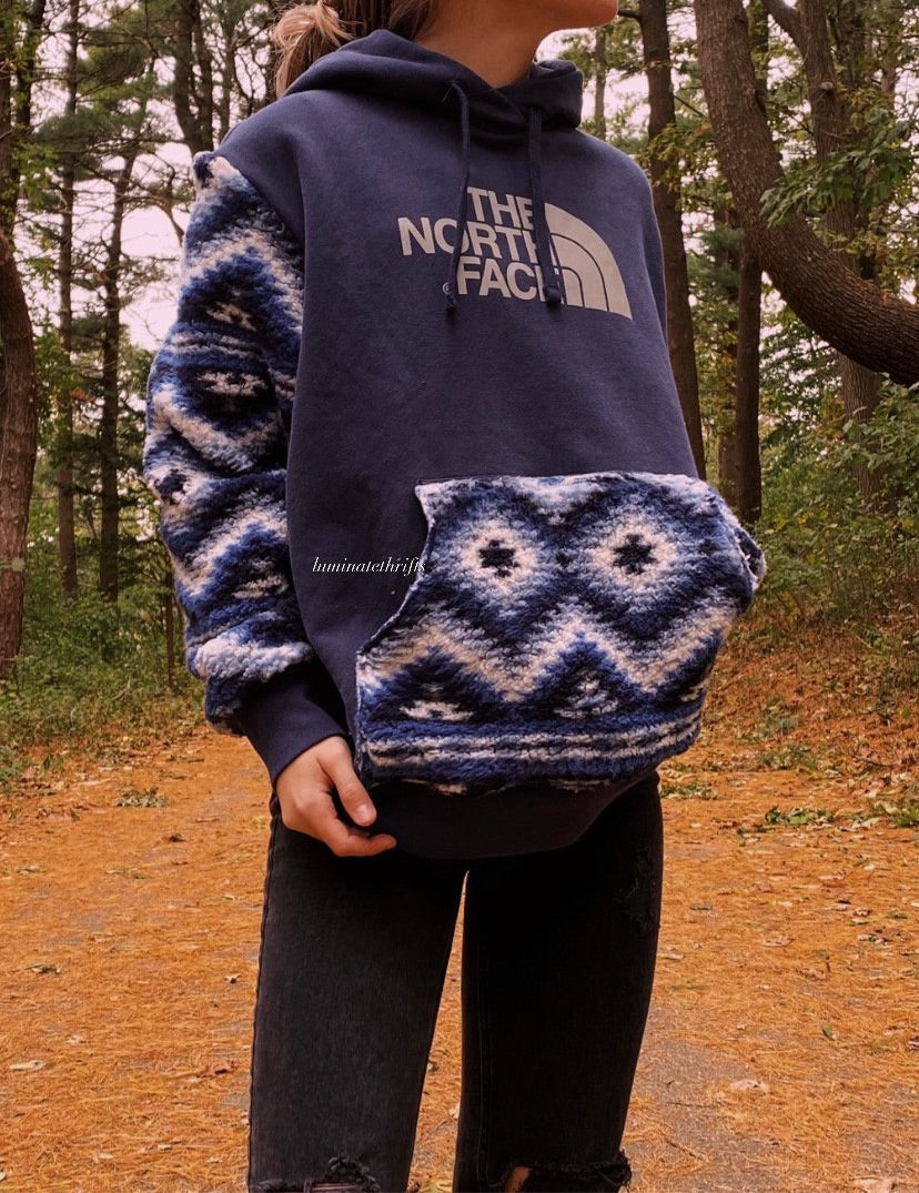 (L/XL) Aztec Sherpa Reworked Hoodie