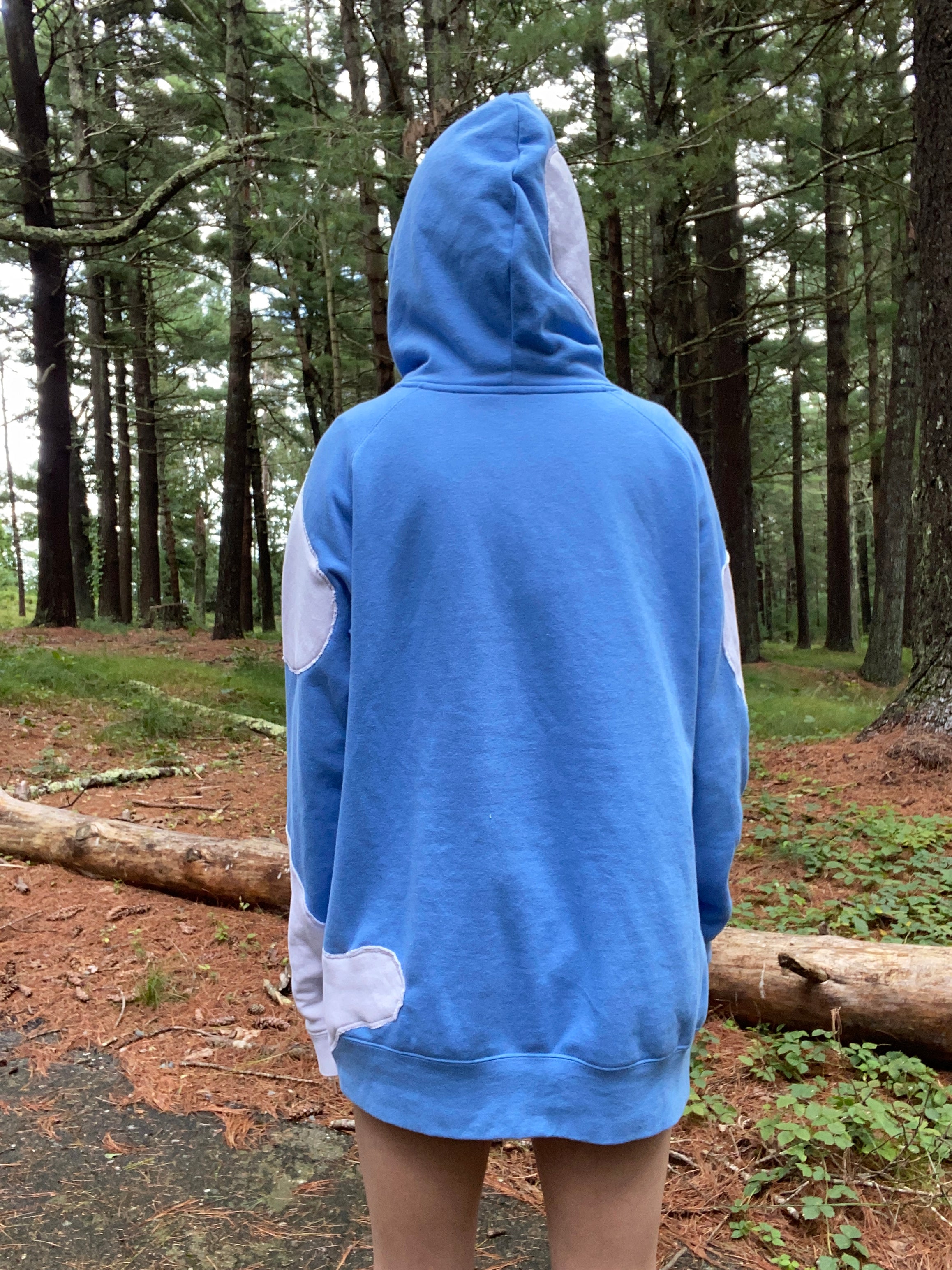 (XL) Blueberry Cow Reworked Hoodie