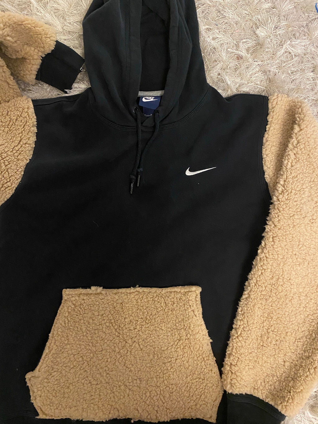 (M/L) Sherpa Teddy Reworked Hoodie