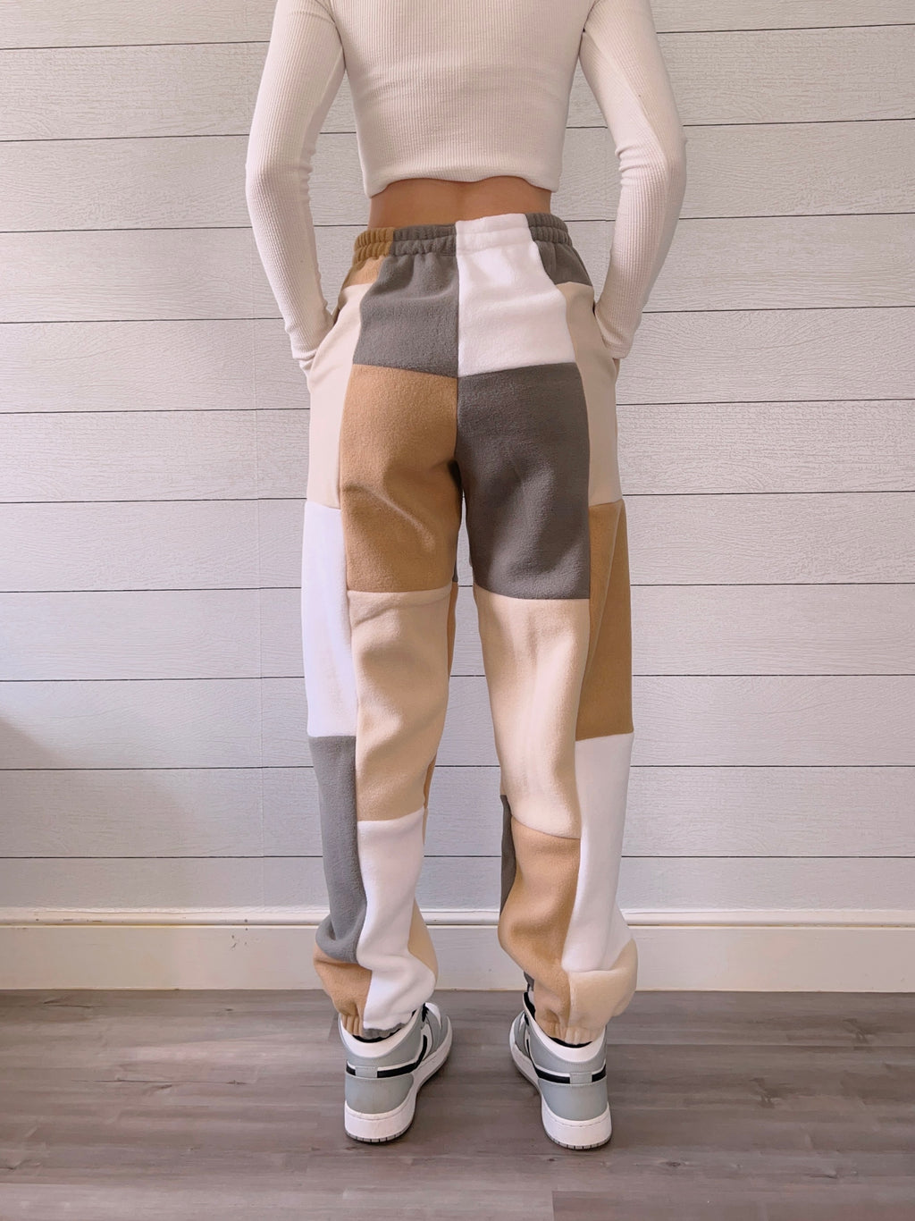 (S/M) Rustic Ash Reworked 1/1 Joggers +pockets