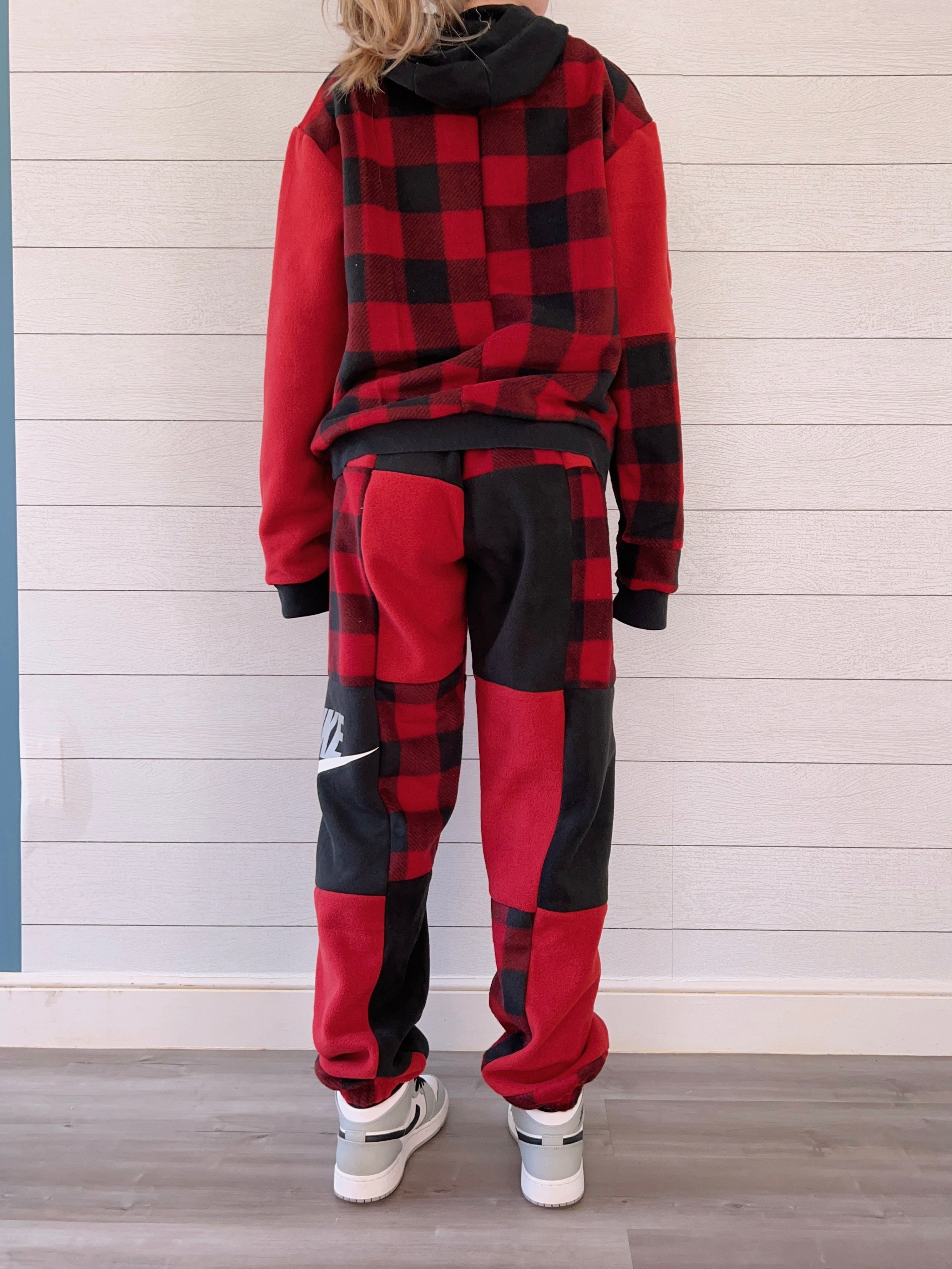 Holly Jolly 1/1 Joggers & Hoodie