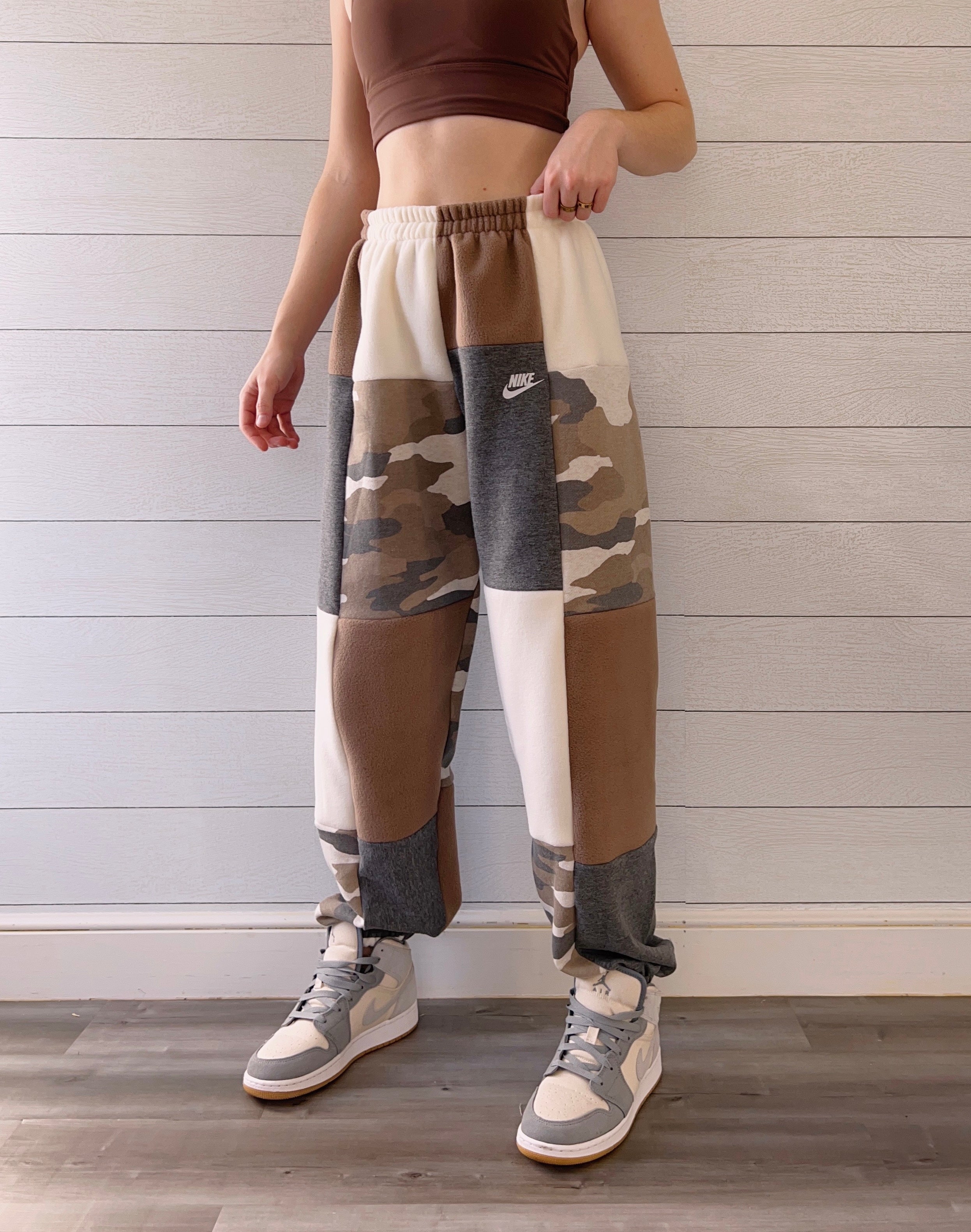 (M/L) Rustic Camo 1/1 Joggers