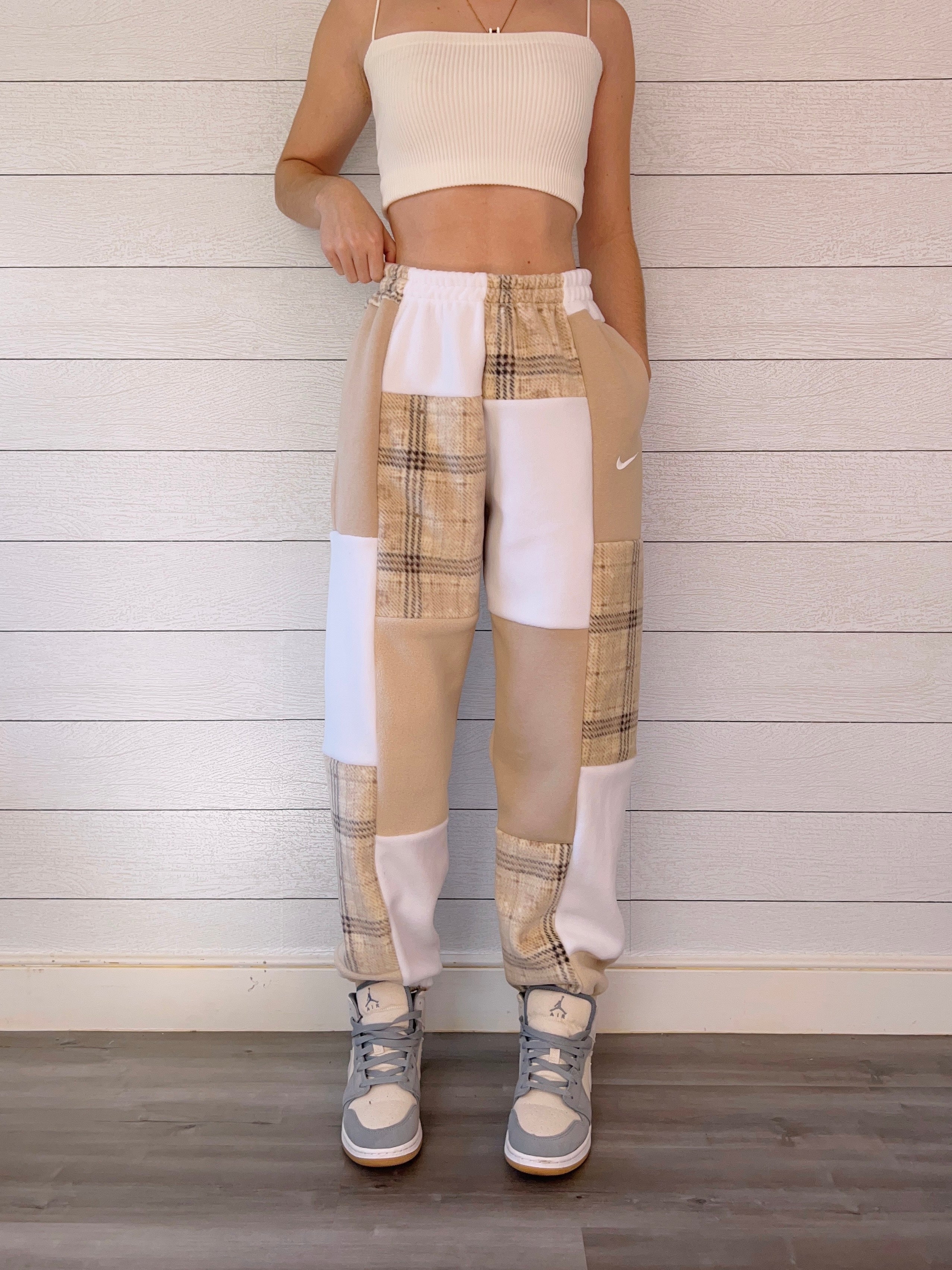 (S/M) Neutral Flannel 1/1 Joggers