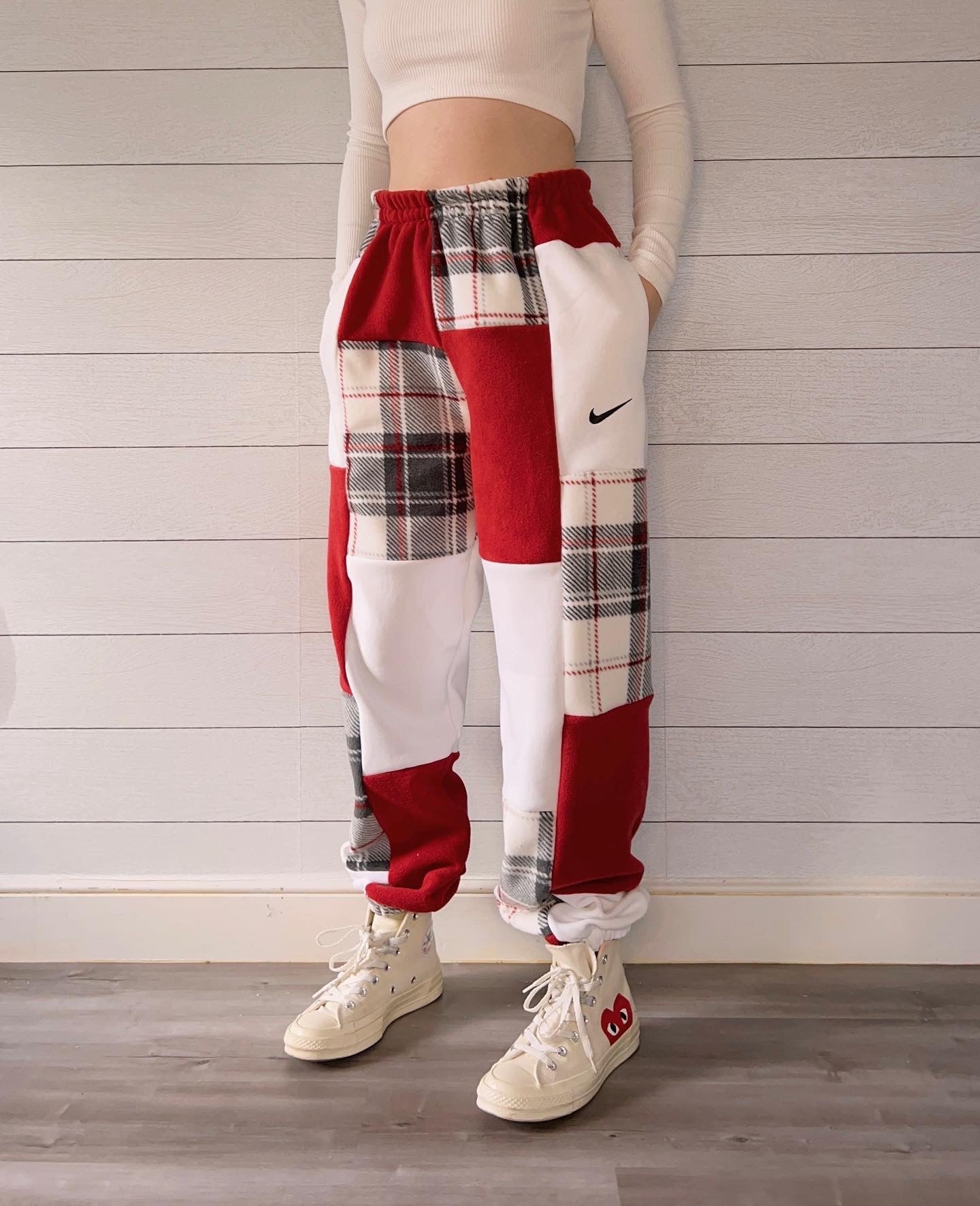 (M/L) Sleigh Ride 1/1 Joggers +pockets