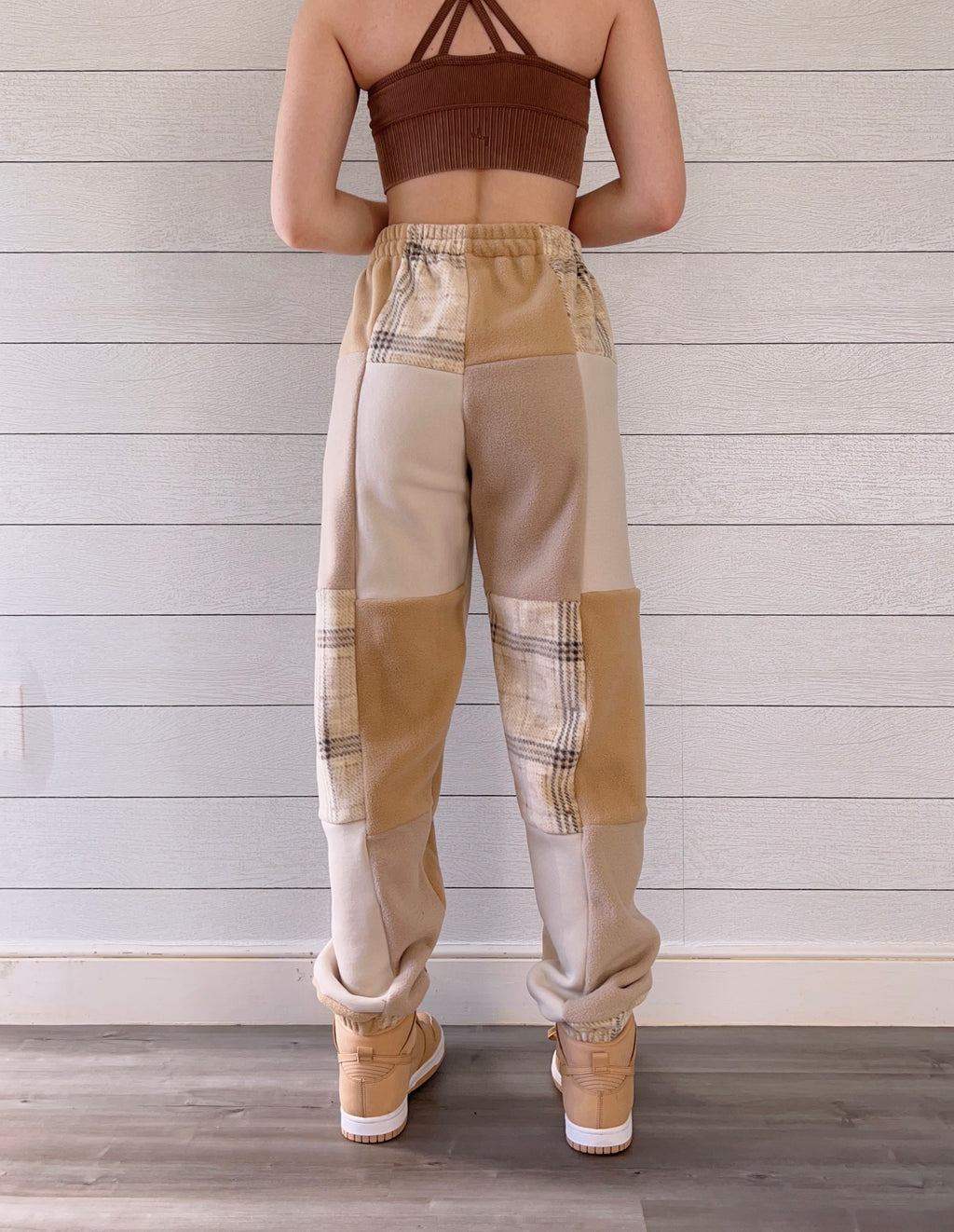 (S/M) Neutral Flannel 1/1 Joggers