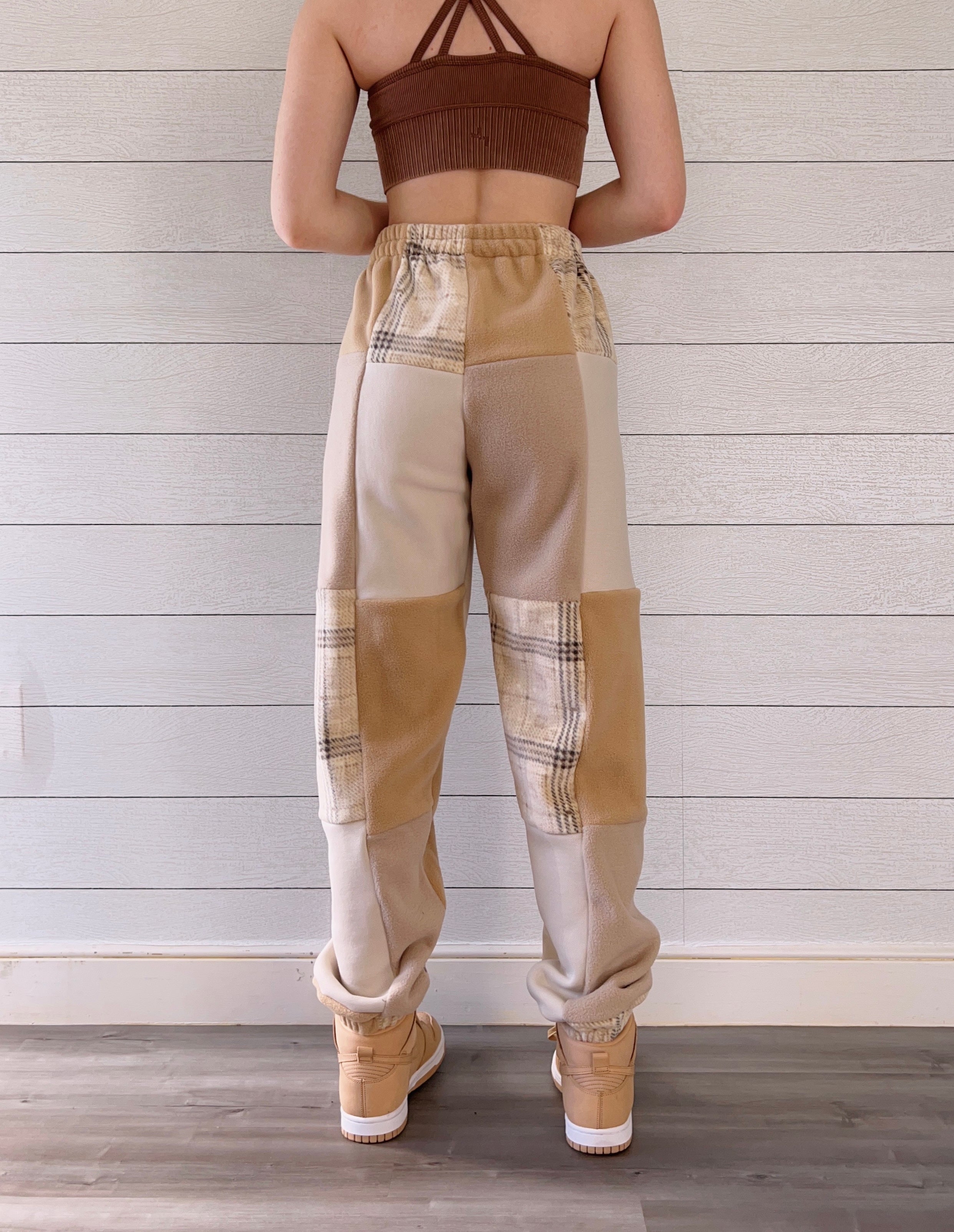 (S/M) Neutral Flannel 1/1 Joggers
