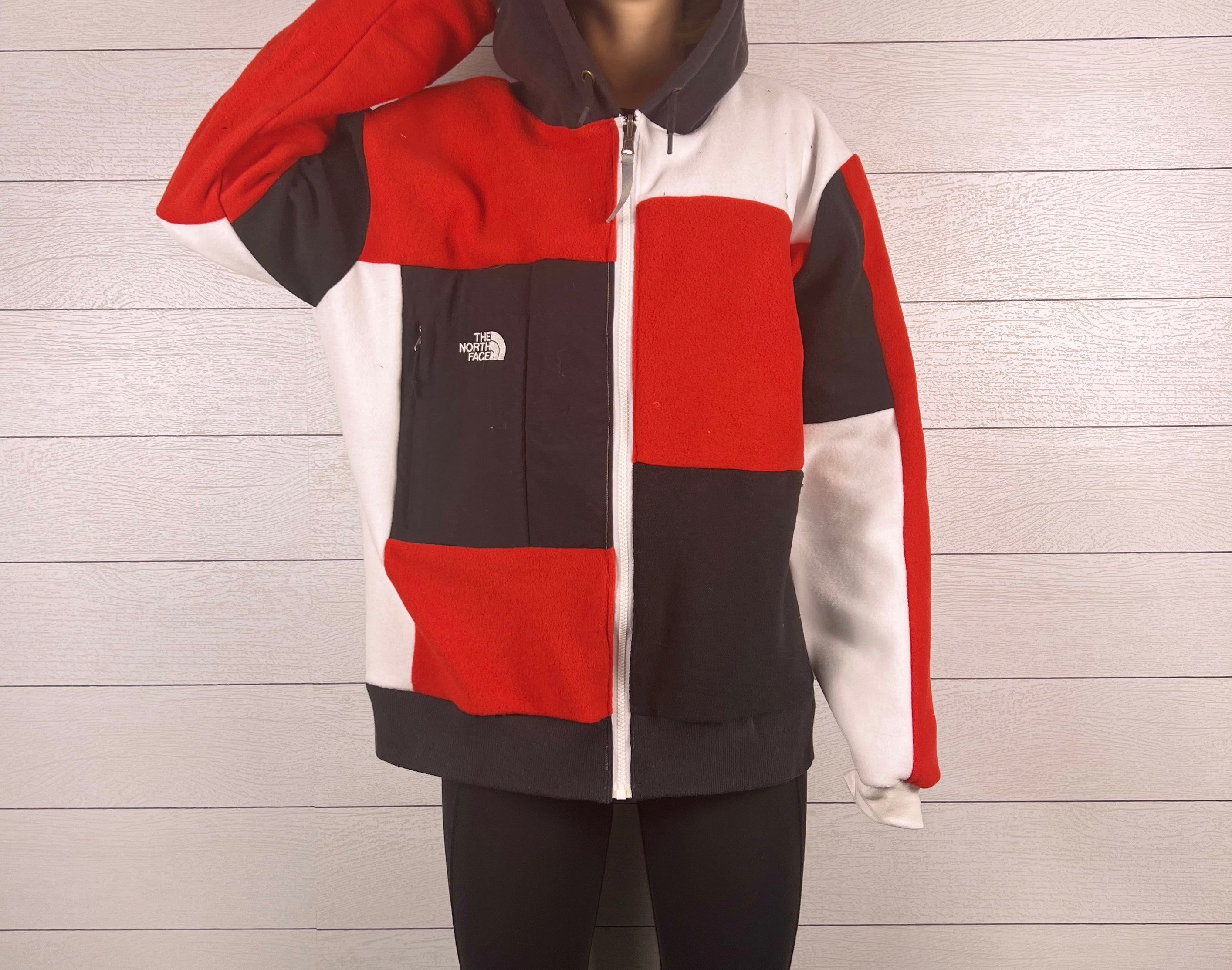 (L/XL) Explorer 1/1 Zip Up Hoodie