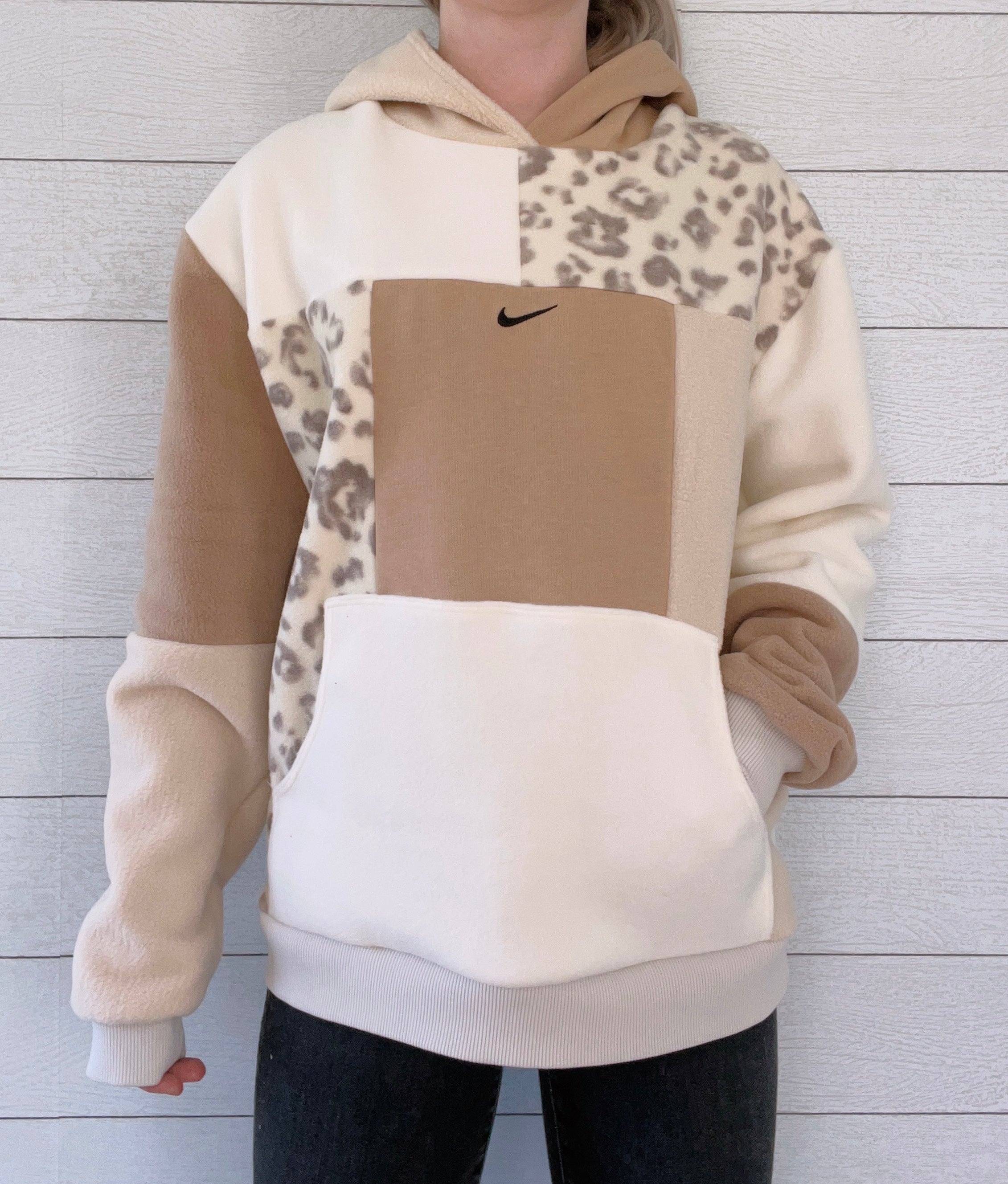 (M/L) Neutral Leopard 1/1 Hoodie