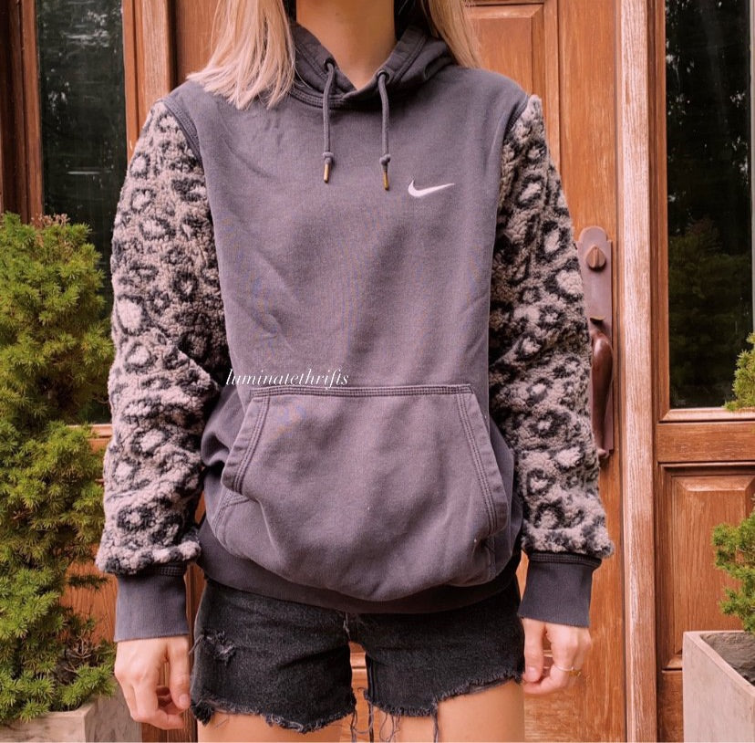 (S/M) Leopard Sherpa Reworked Hoodie