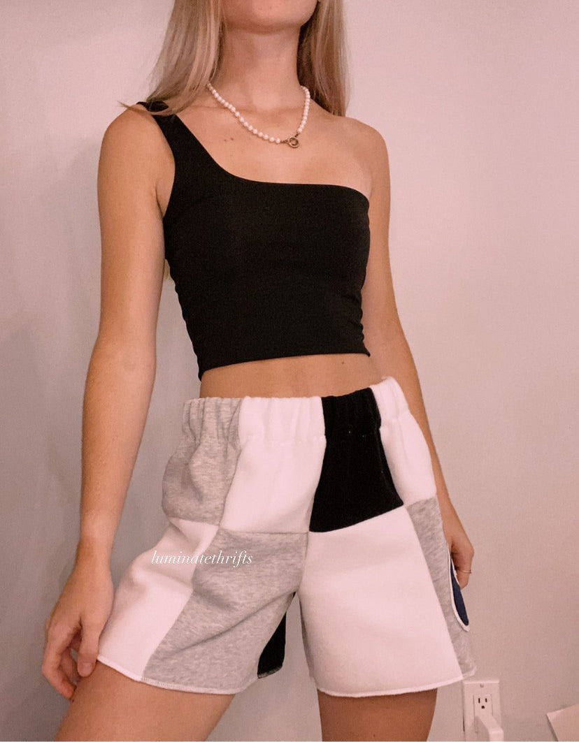 (m/l) Diamond Reworked Shorts