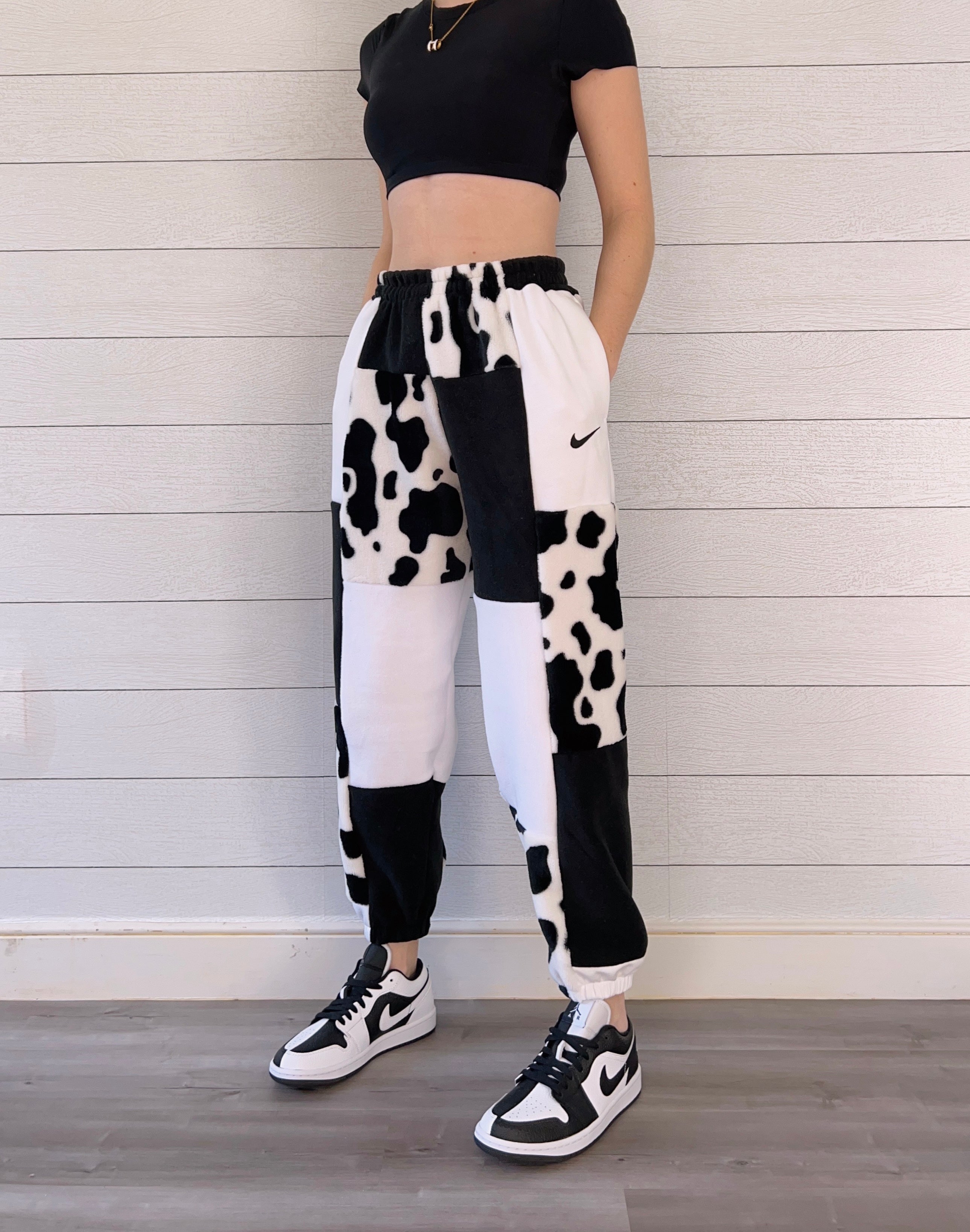 (S/M) Diamond Cow 1/1 Joggers +pockets
