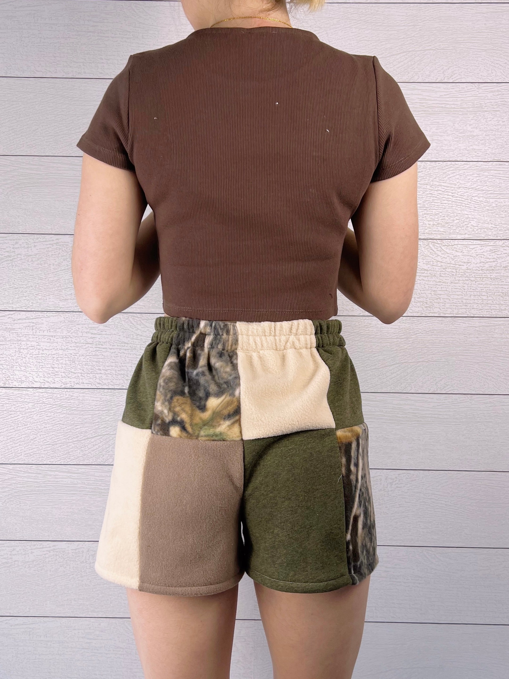 (S/M) Rustic Camo 1/1 Shorts