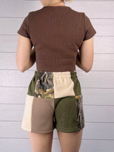Load image into Gallery viewer, (S/M) Rustic Camo 1/1 Shorts
