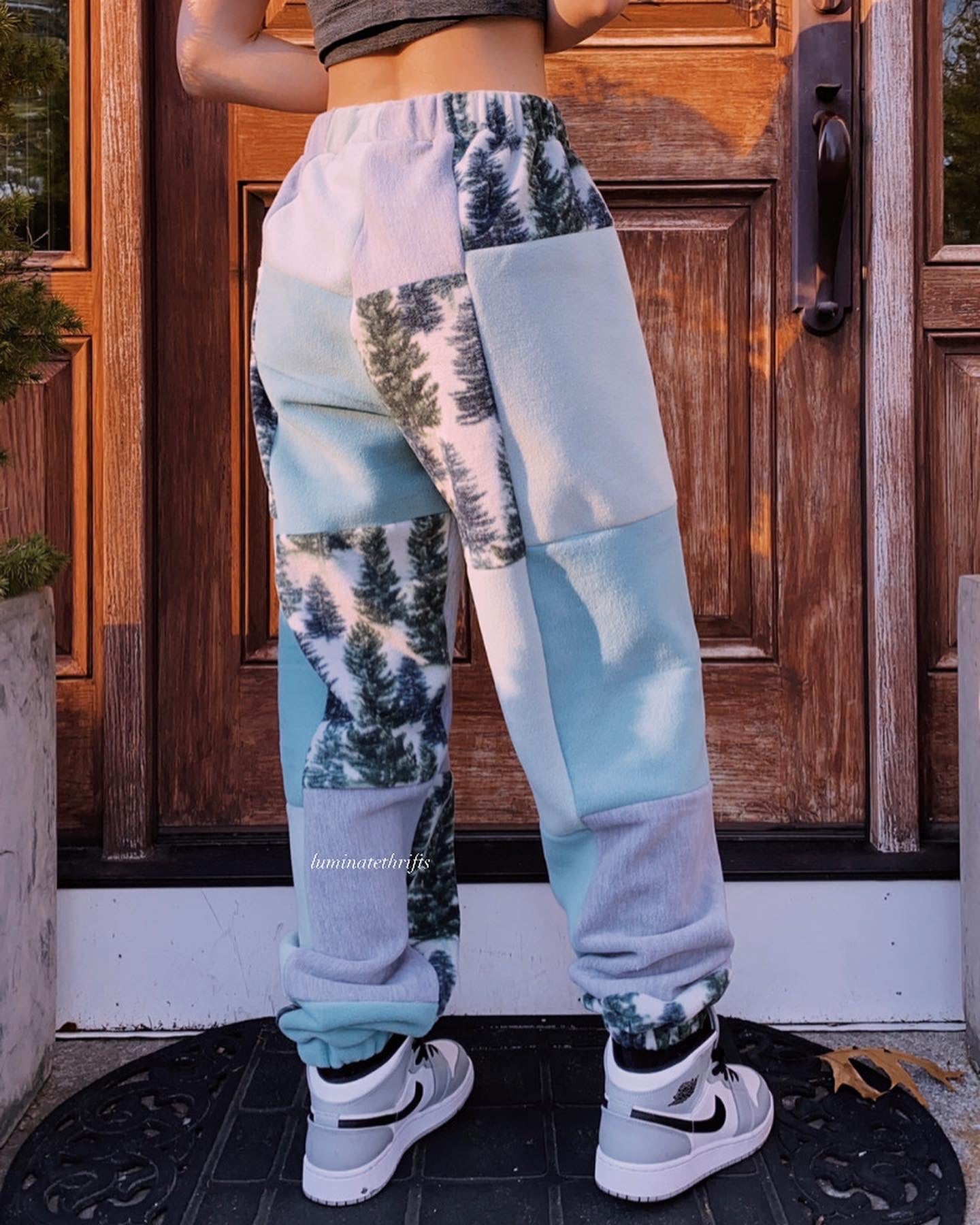 (M/L) Al-Pine Reworked Joggers