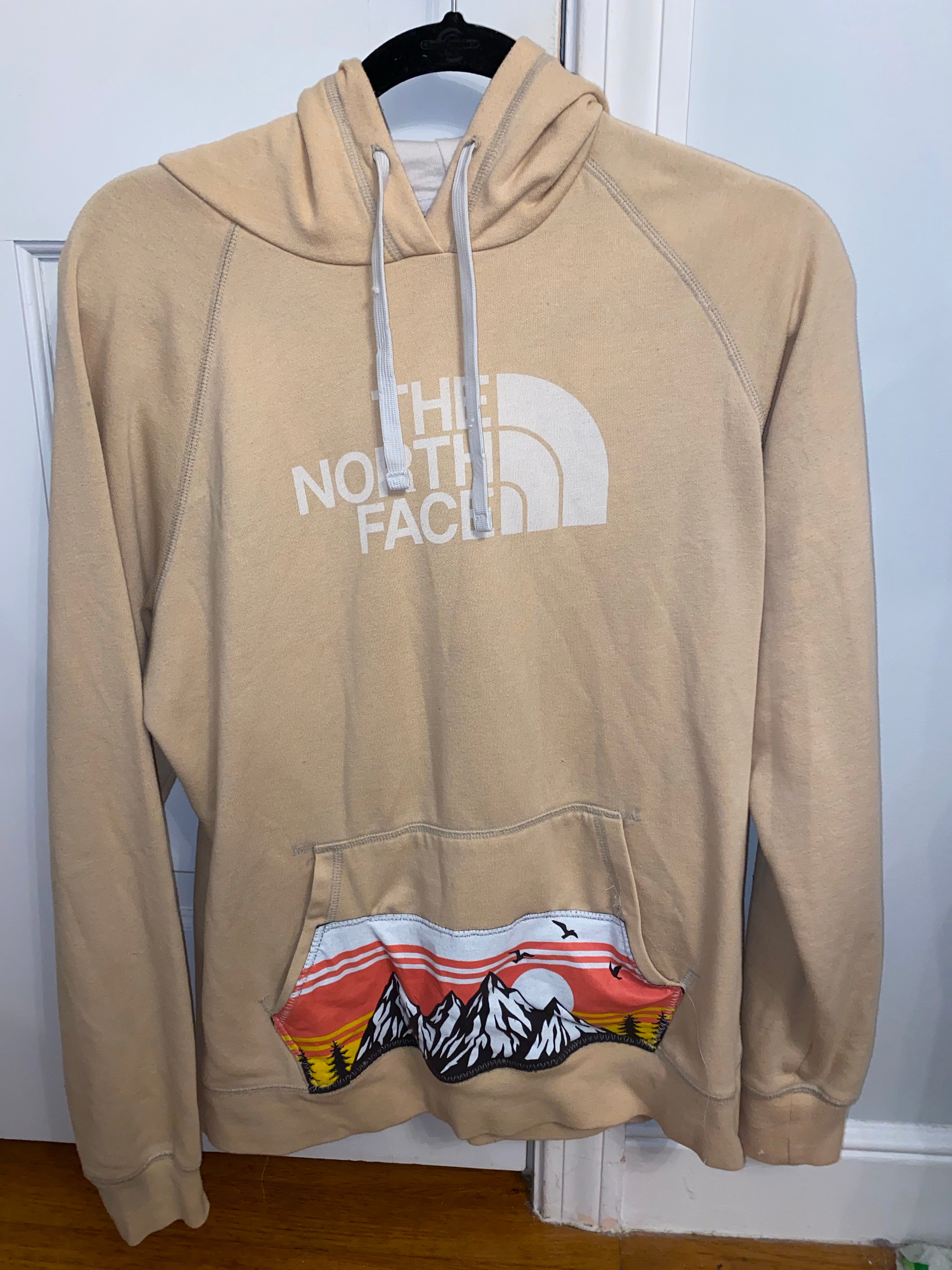 (XL) Explorer Reworked Hoodie