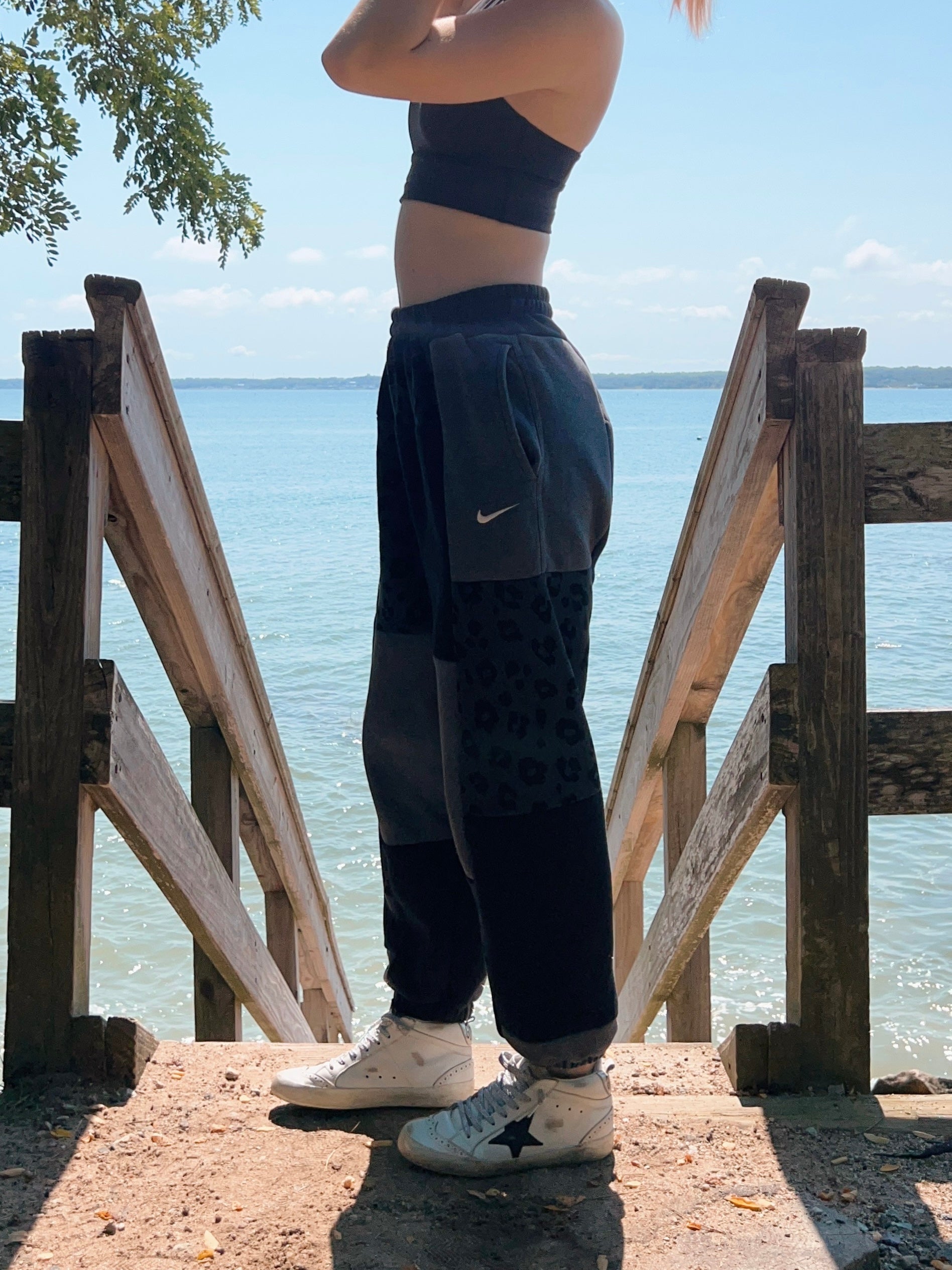 (S/M) Diamond Leopard 1/1 Joggers with pockets