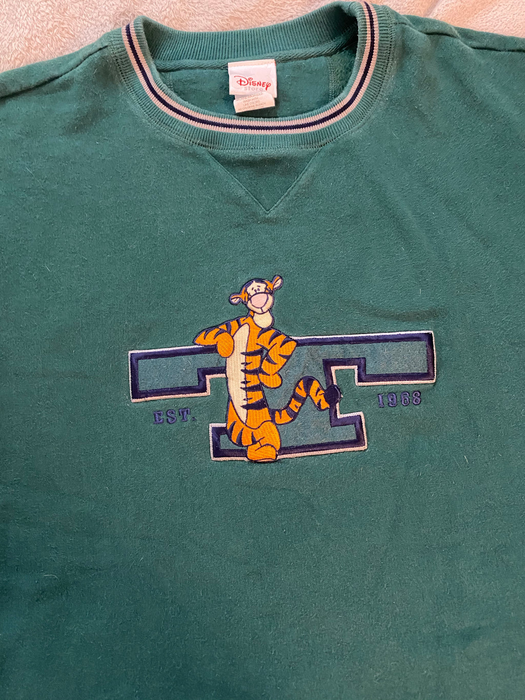 (XL) Vintage Disney Tigger Crewneck