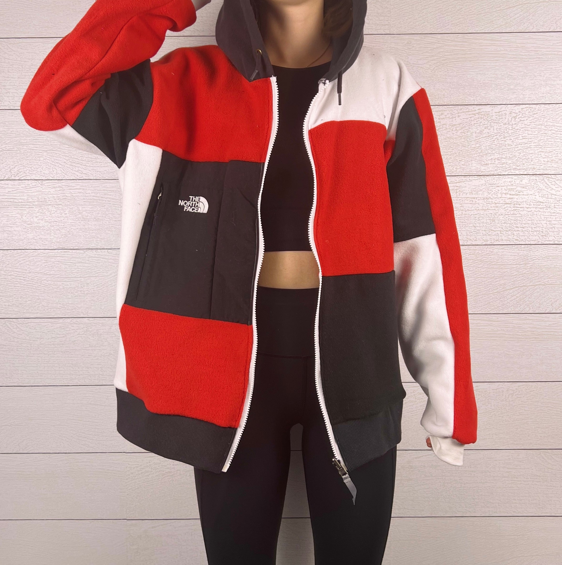 (L/XL) Explorer 1/1 Zip Up Hoodie
