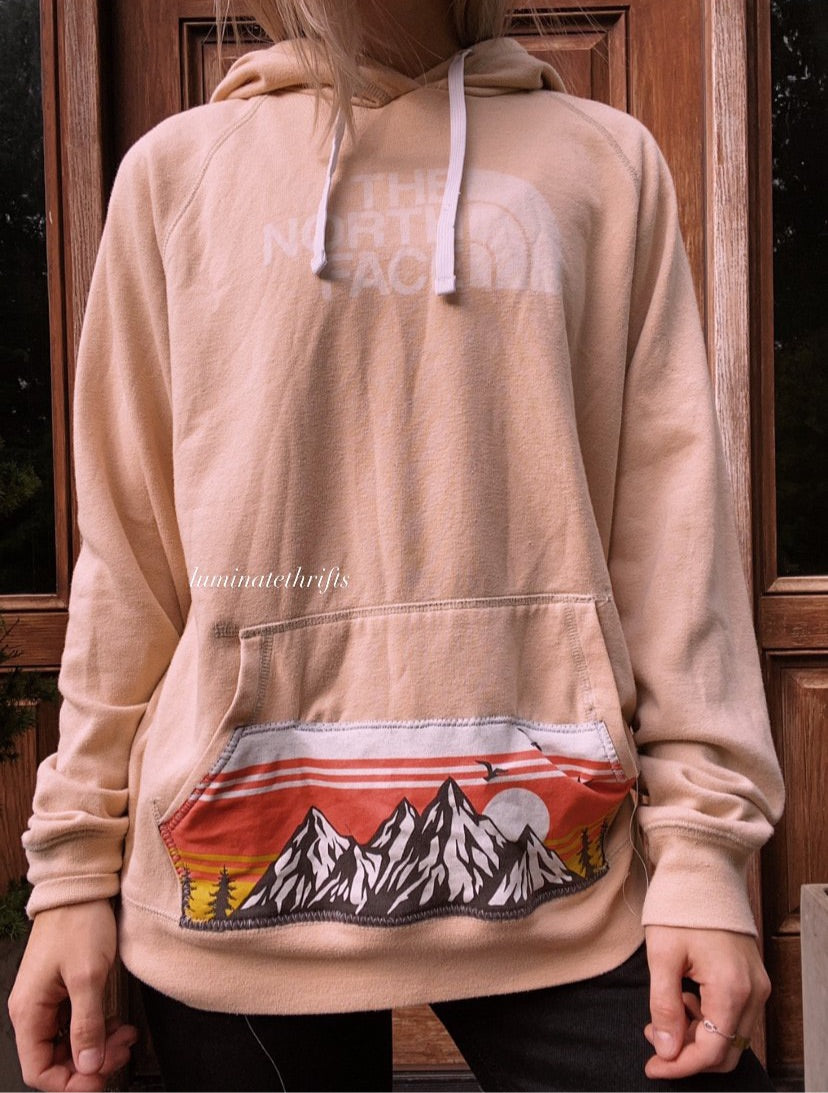 (XL) Explorer Reworked Hoodie