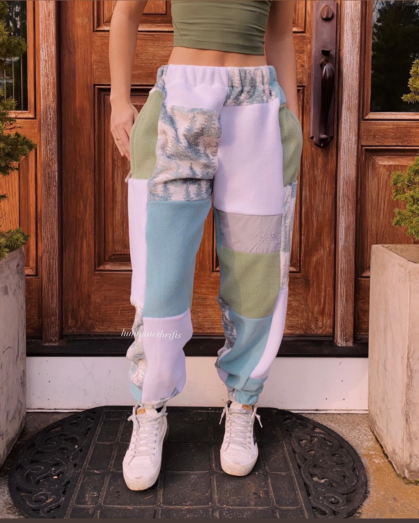 (M/L) Al-Pine Reworked Joggers