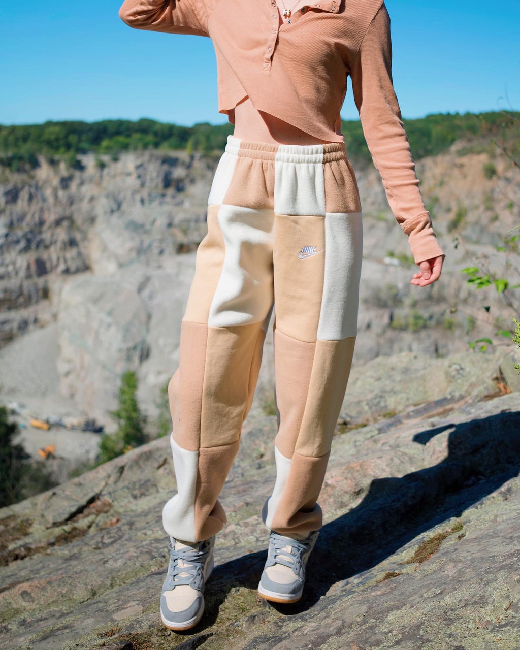 (S/M) Neutral 1/1 Joggers