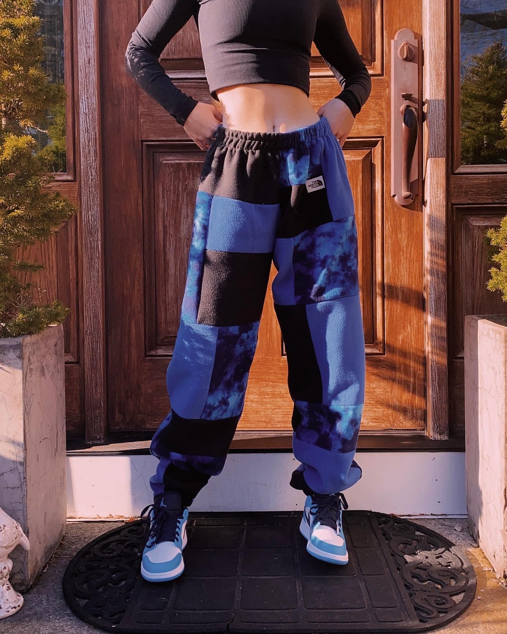 (L/XL) Glacier Burst Reworked Joggers