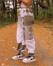 Load image into Gallery viewer, (S/M) Ashy Flannel Reworked Joggers
