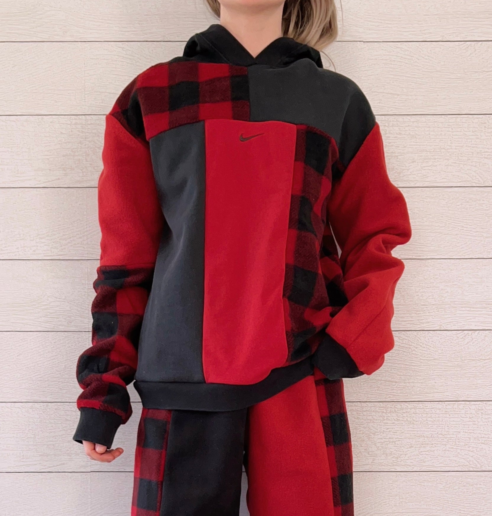Holly Jolly 1/1 Joggers & Hoodie