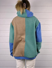 Load image into Gallery viewer, (L) Rustic Recycle 1/1 Hoodie
