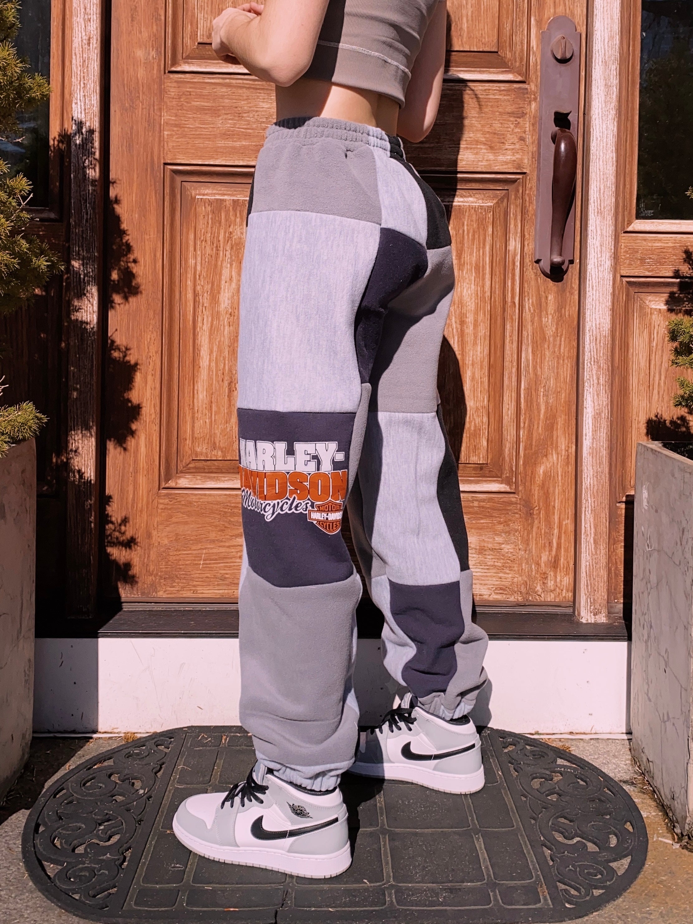 (M/L) Dark Diamond Reworked Joggers