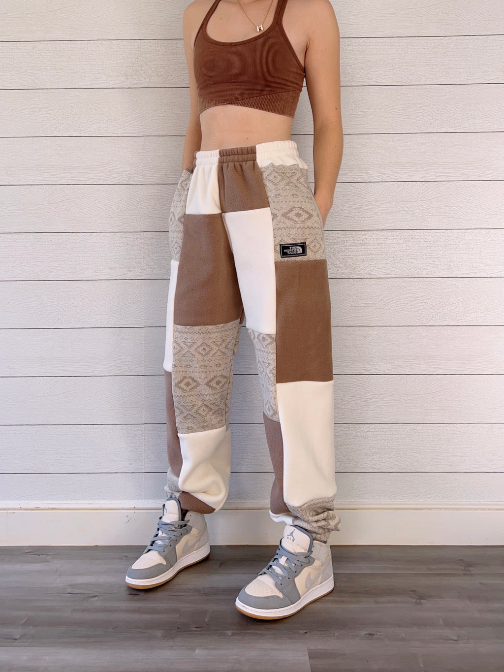 (S/M) Rustic Aztec 1/1 Joggers +pockets