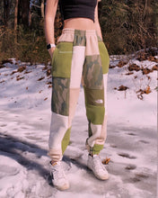 Load image into Gallery viewer, (S/M) Lucky Camo Reworked Joggers
