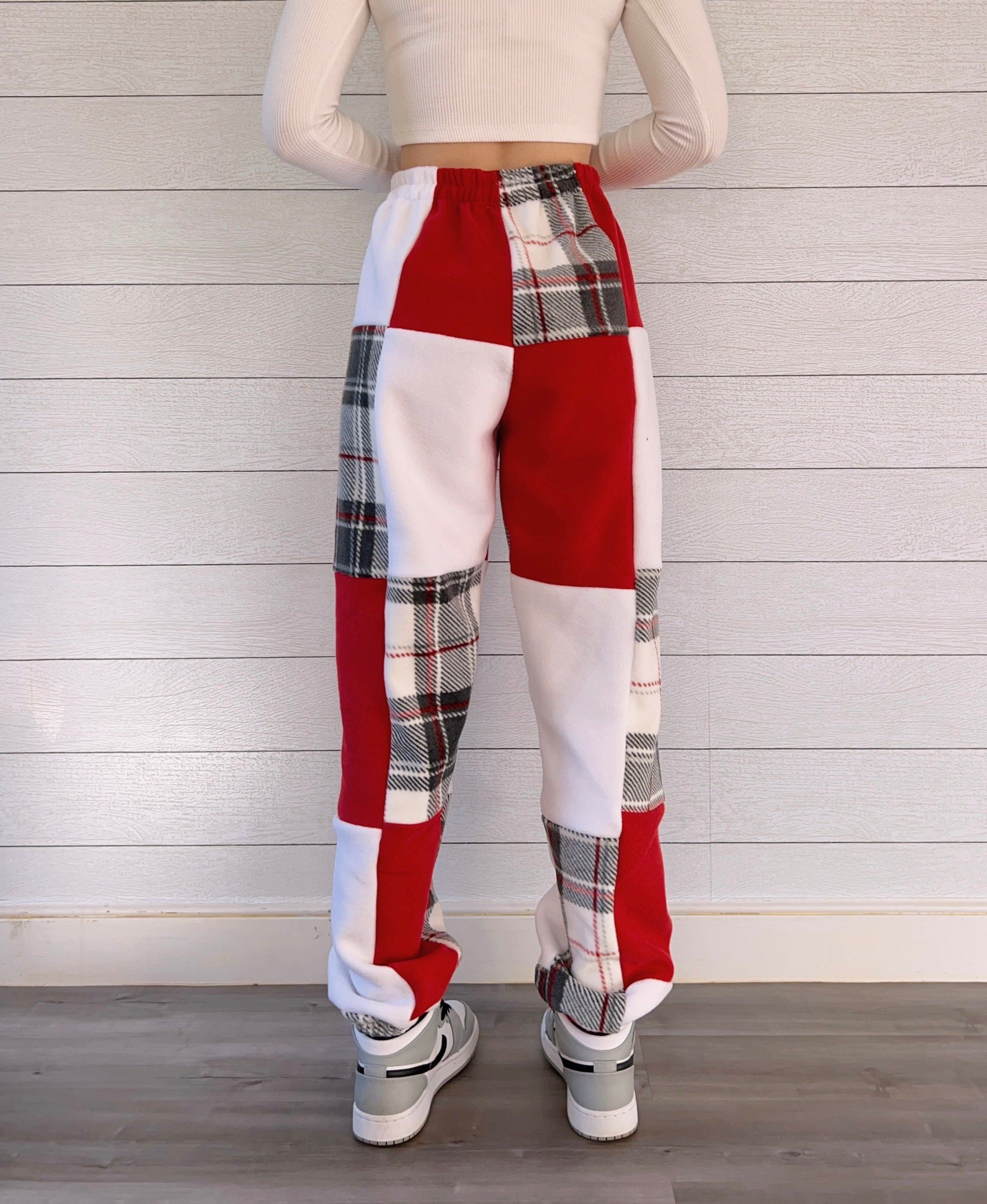 (S/M) Sleigh Ride 1/1 Joggers