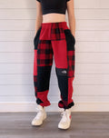 (S/M) Holly Jolly 1/1 Joggers +zipper pockets