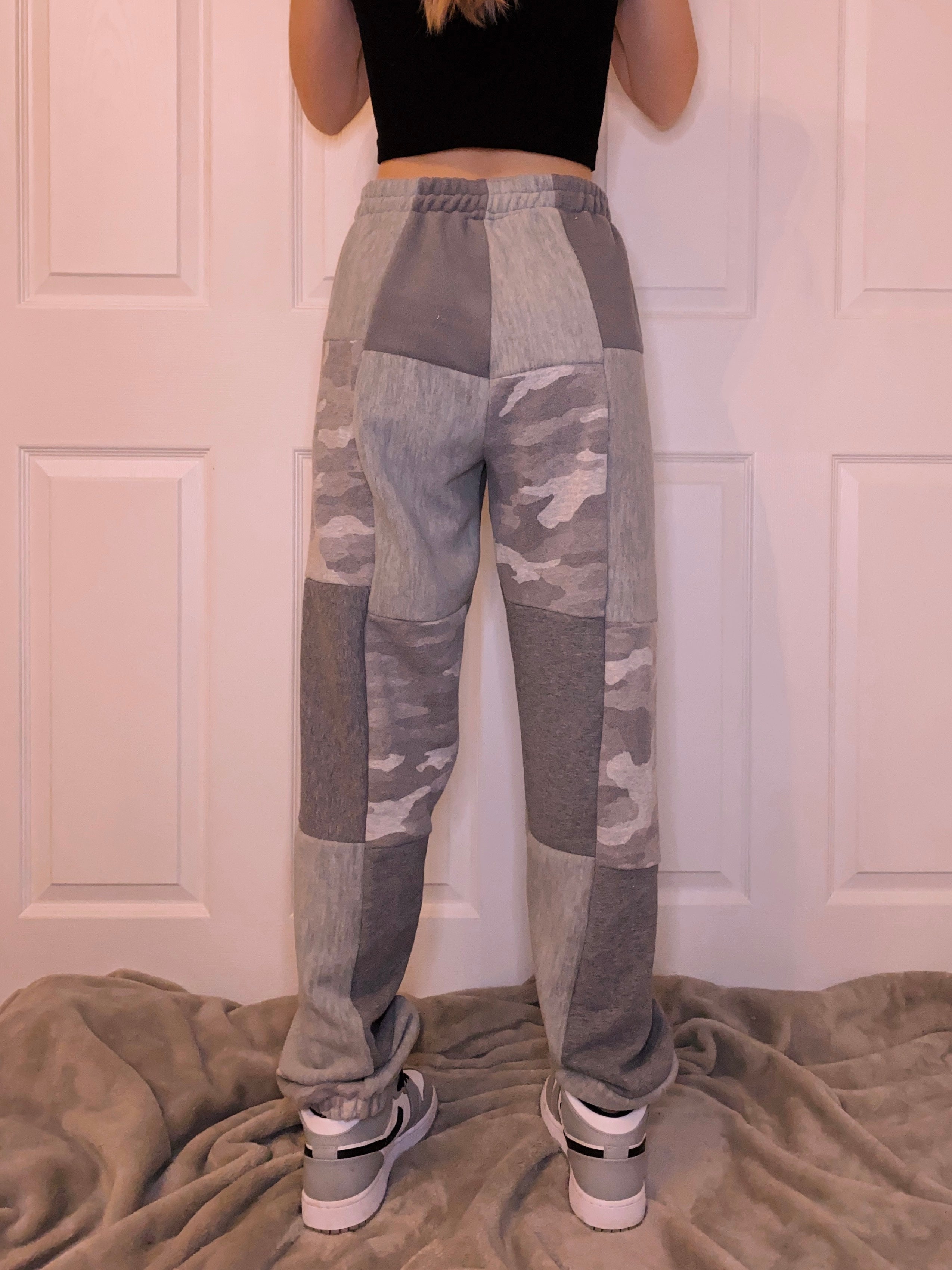 (S/M) Diamond Camo Reworked Joggers