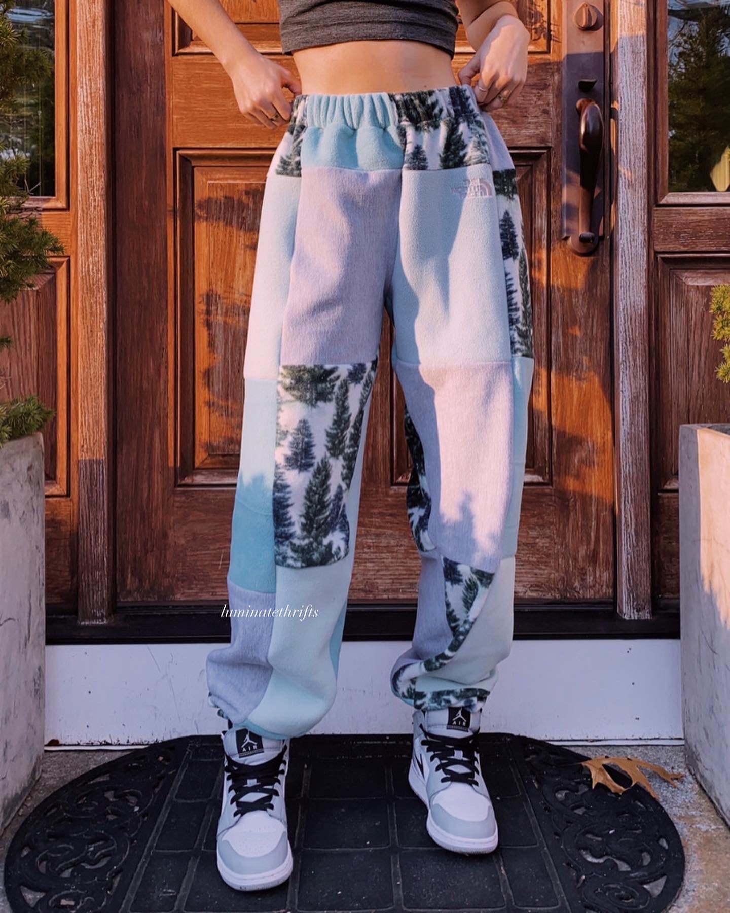 (M/L) Al-Pine Reworked Joggers