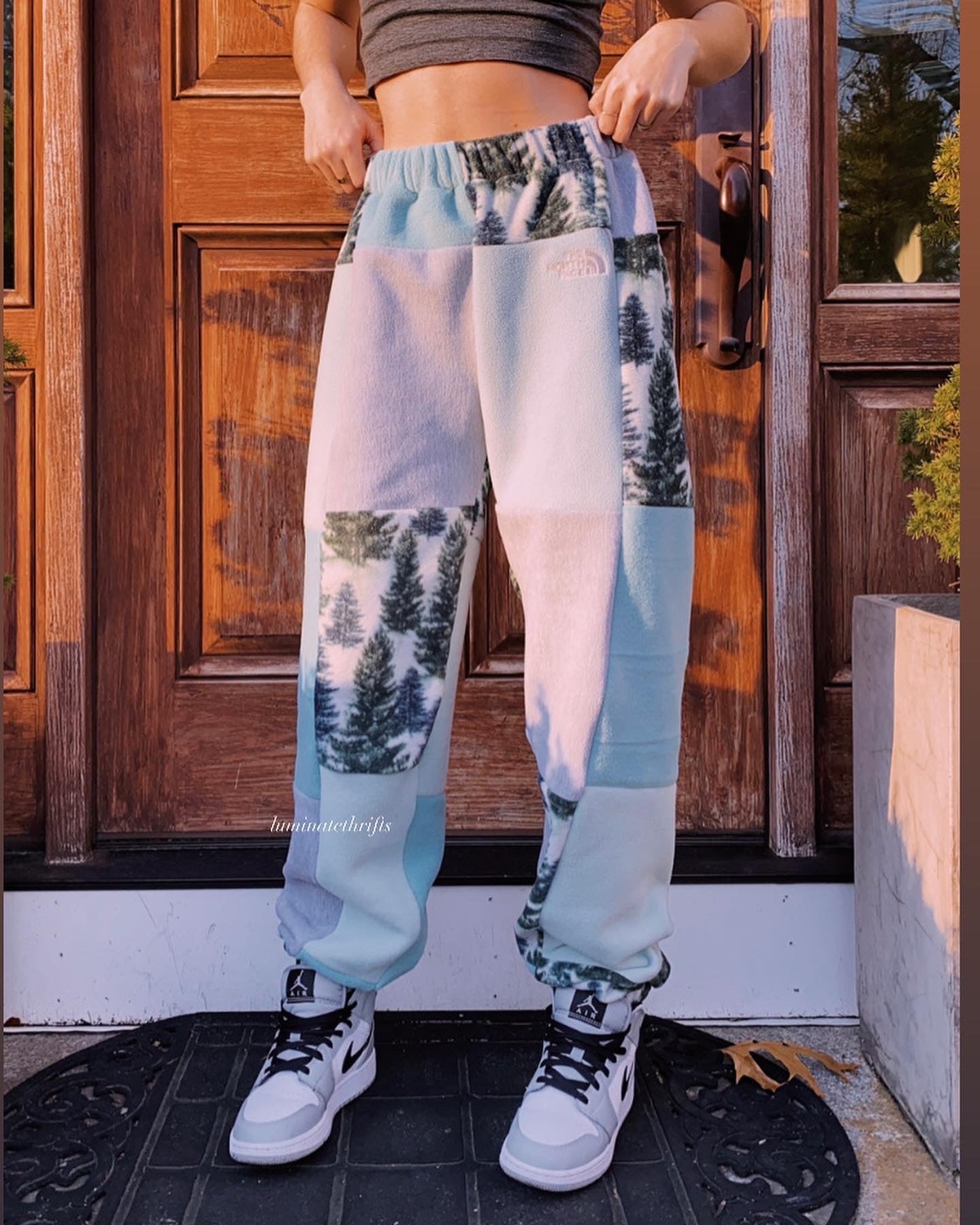 (M/L) Al-Pine Reworked Joggers