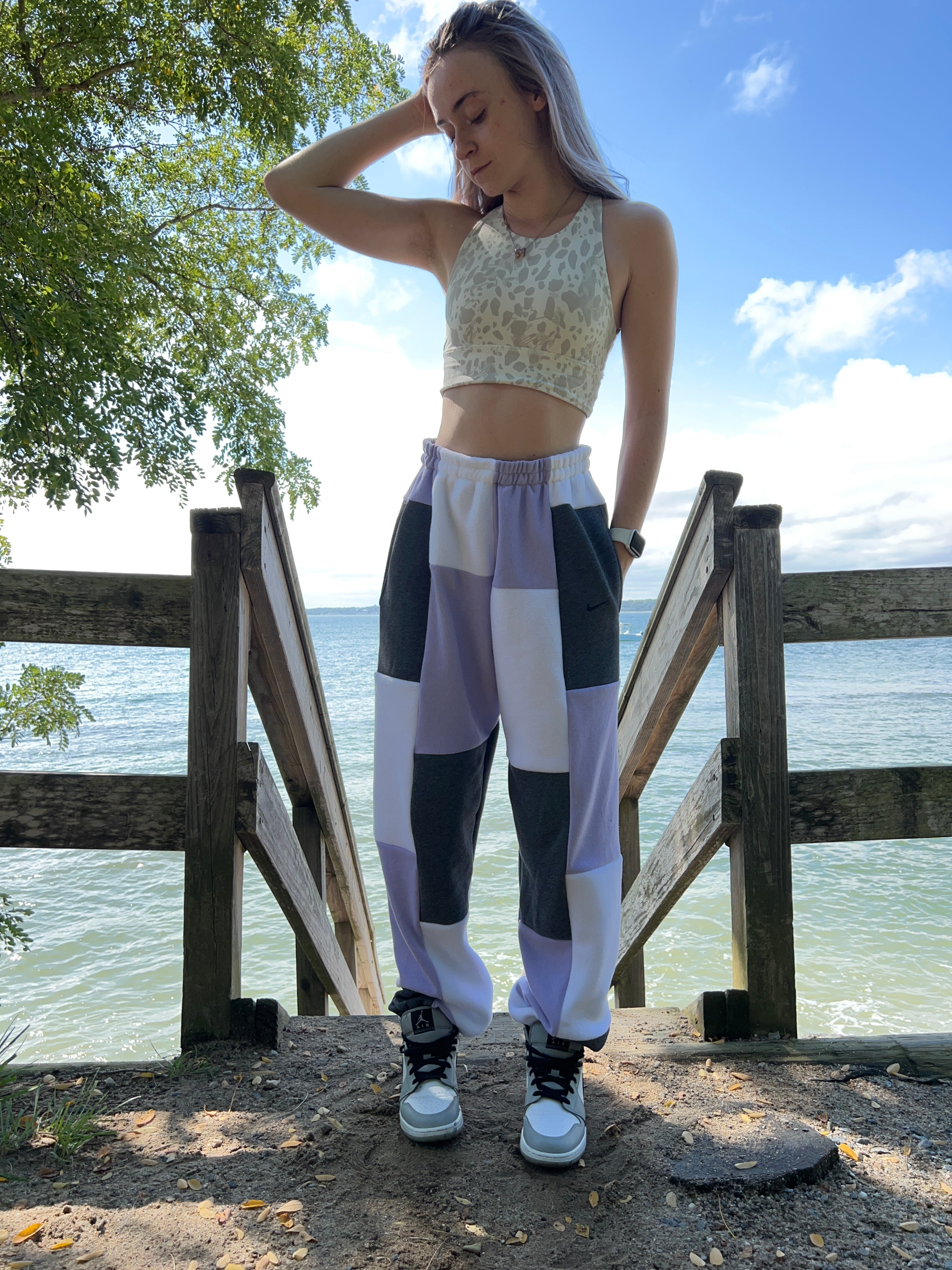 (M/L) Purple Cloud 1/1 Joggers with pockets