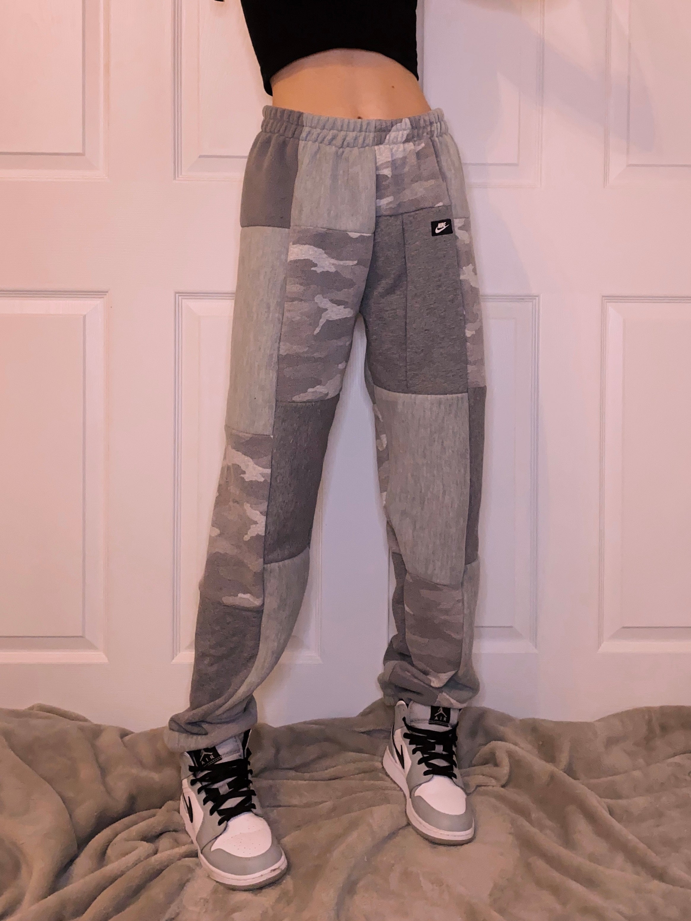 (S/M) Diamond Camo Reworked Joggers