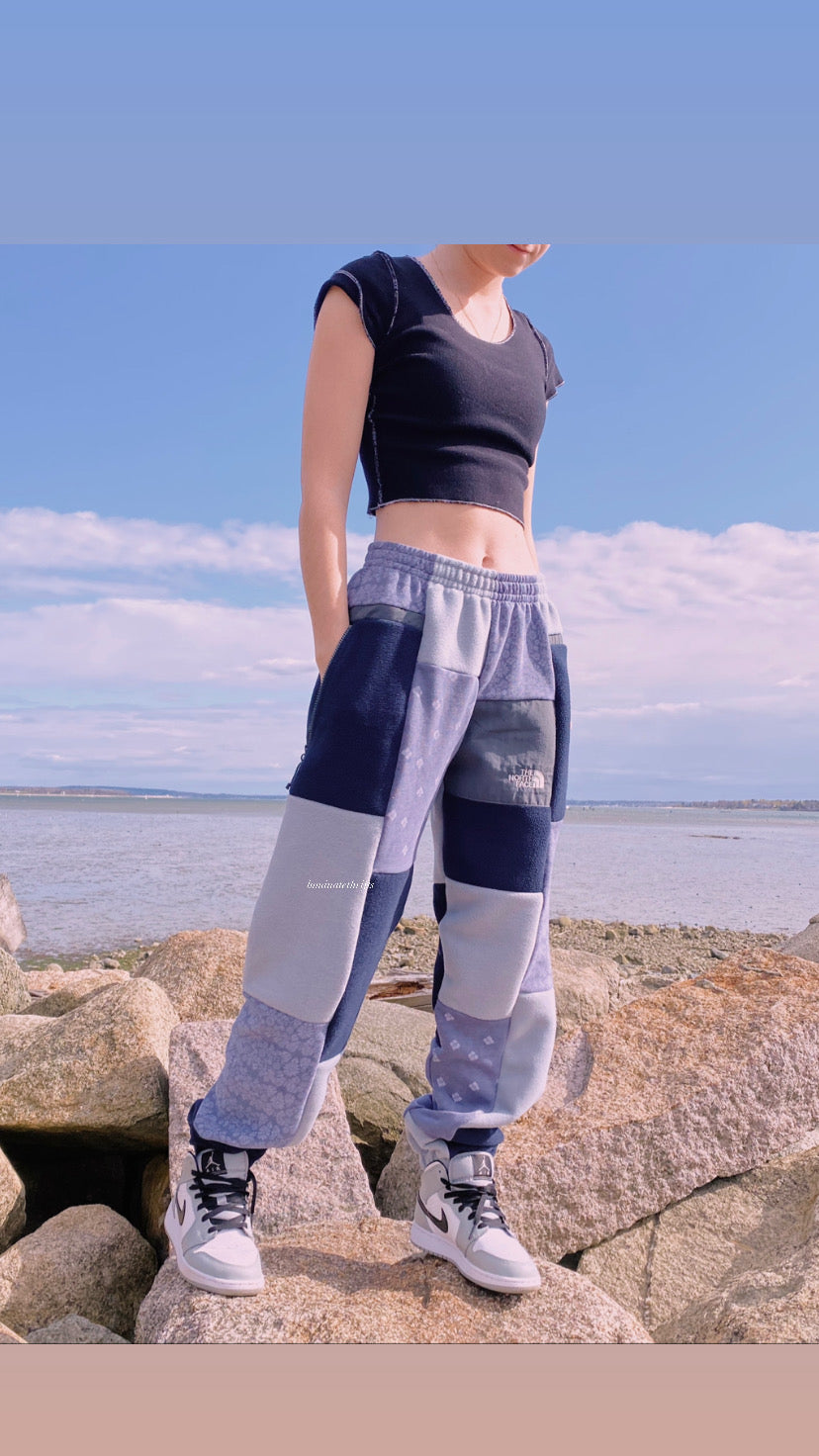 (M/L) Antique Bandana Reworked Joggers